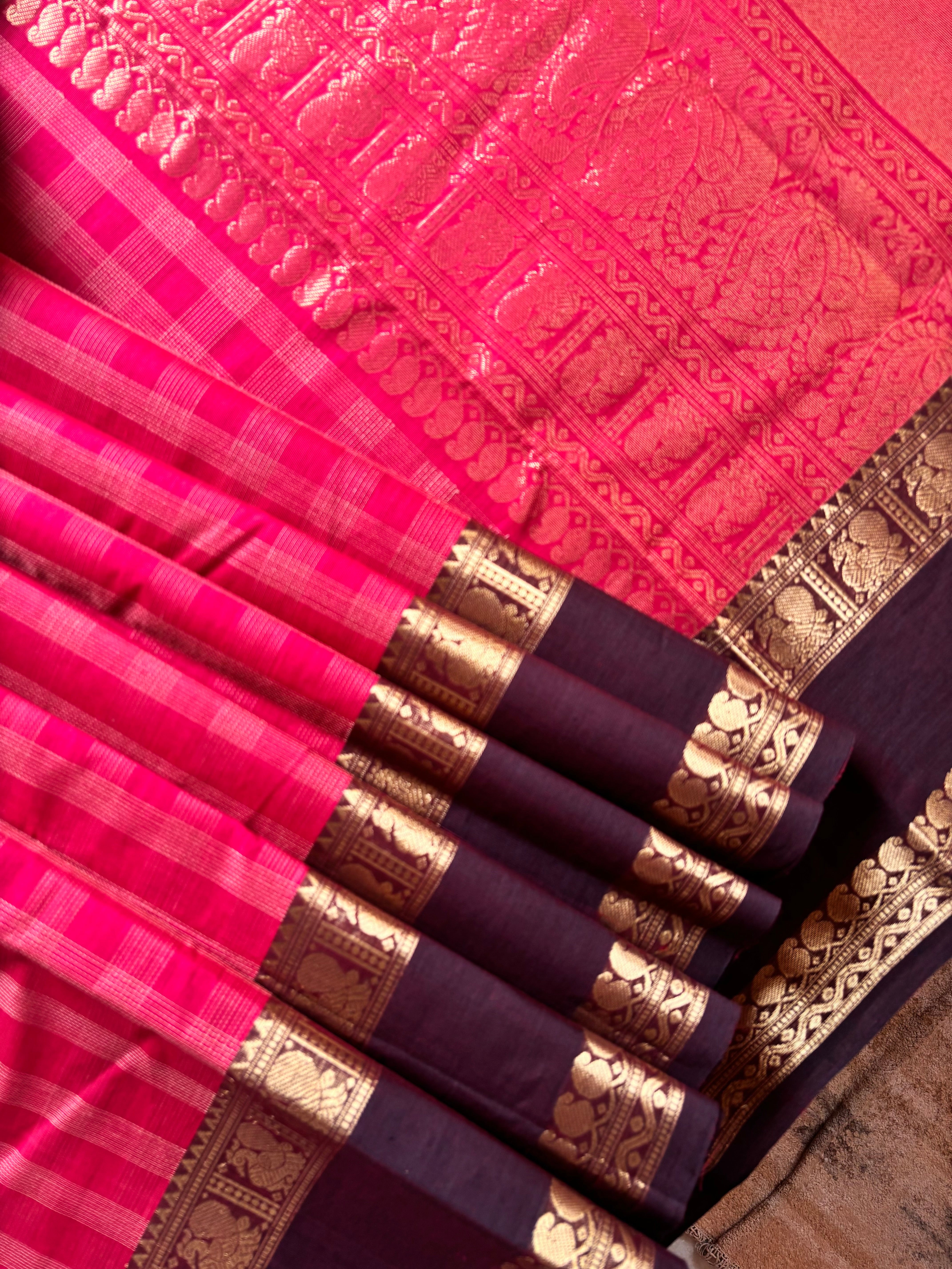 Handwoven Maroon Colour Cotton Kanchipuram Saree