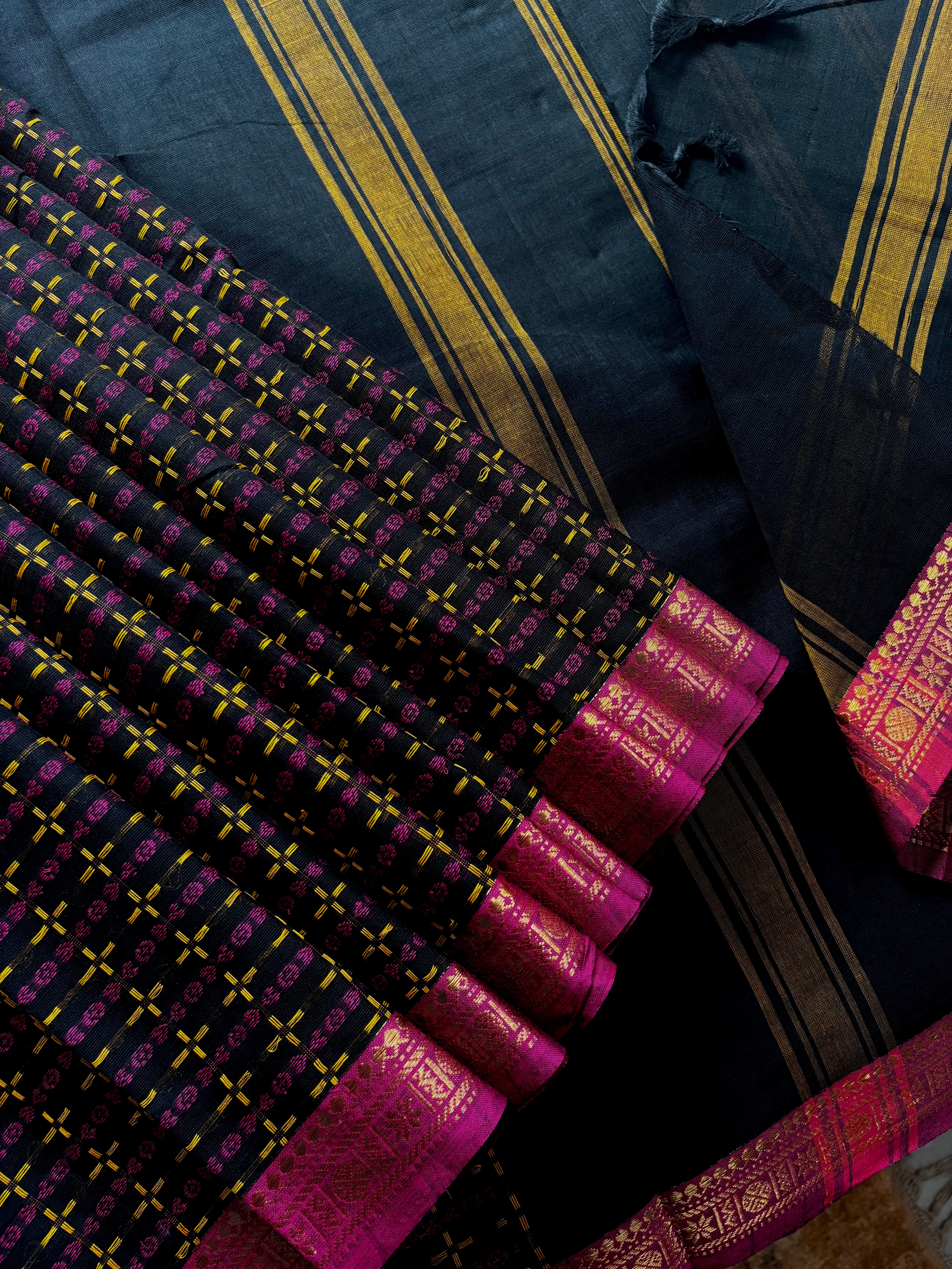 Pure Cotton Black Pink Kanchipuram Saree