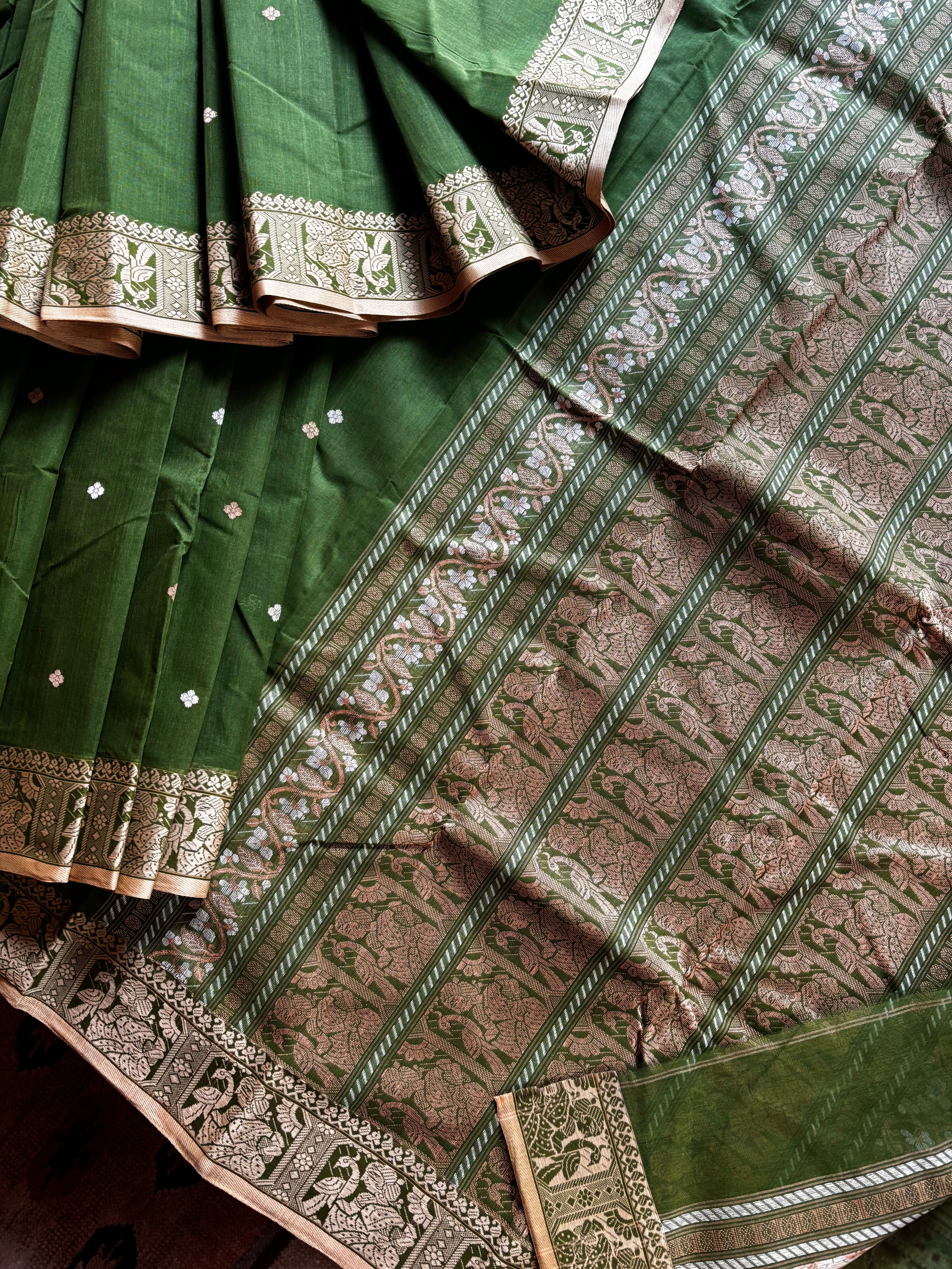 Handwoven Green Beige Colour Cotton Baluchari Saree