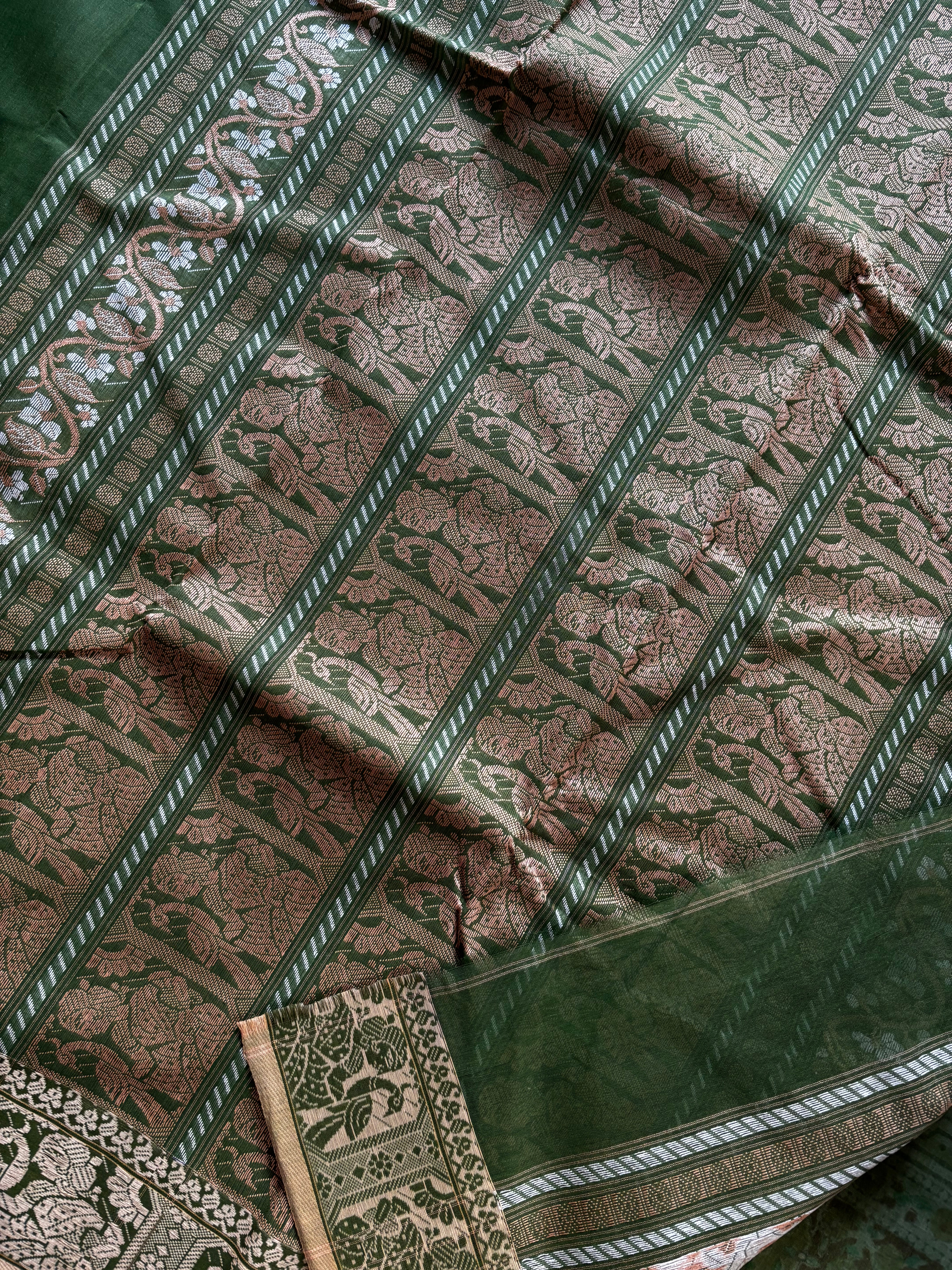 Handwoven Green Beige Colour Cotton Baluchari Saree