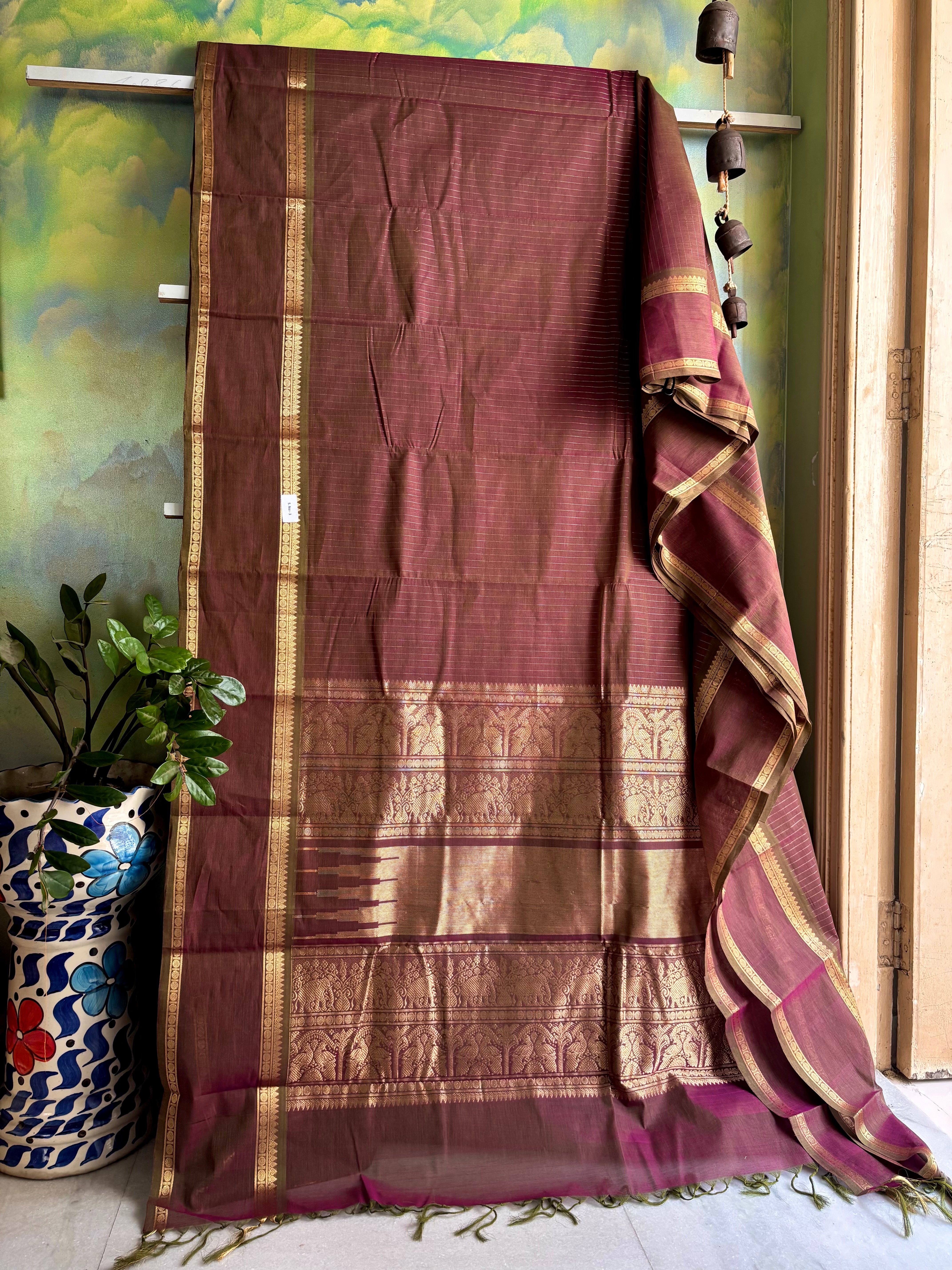 Handwoven Dual Toned Cotton Kanchipuram Saree