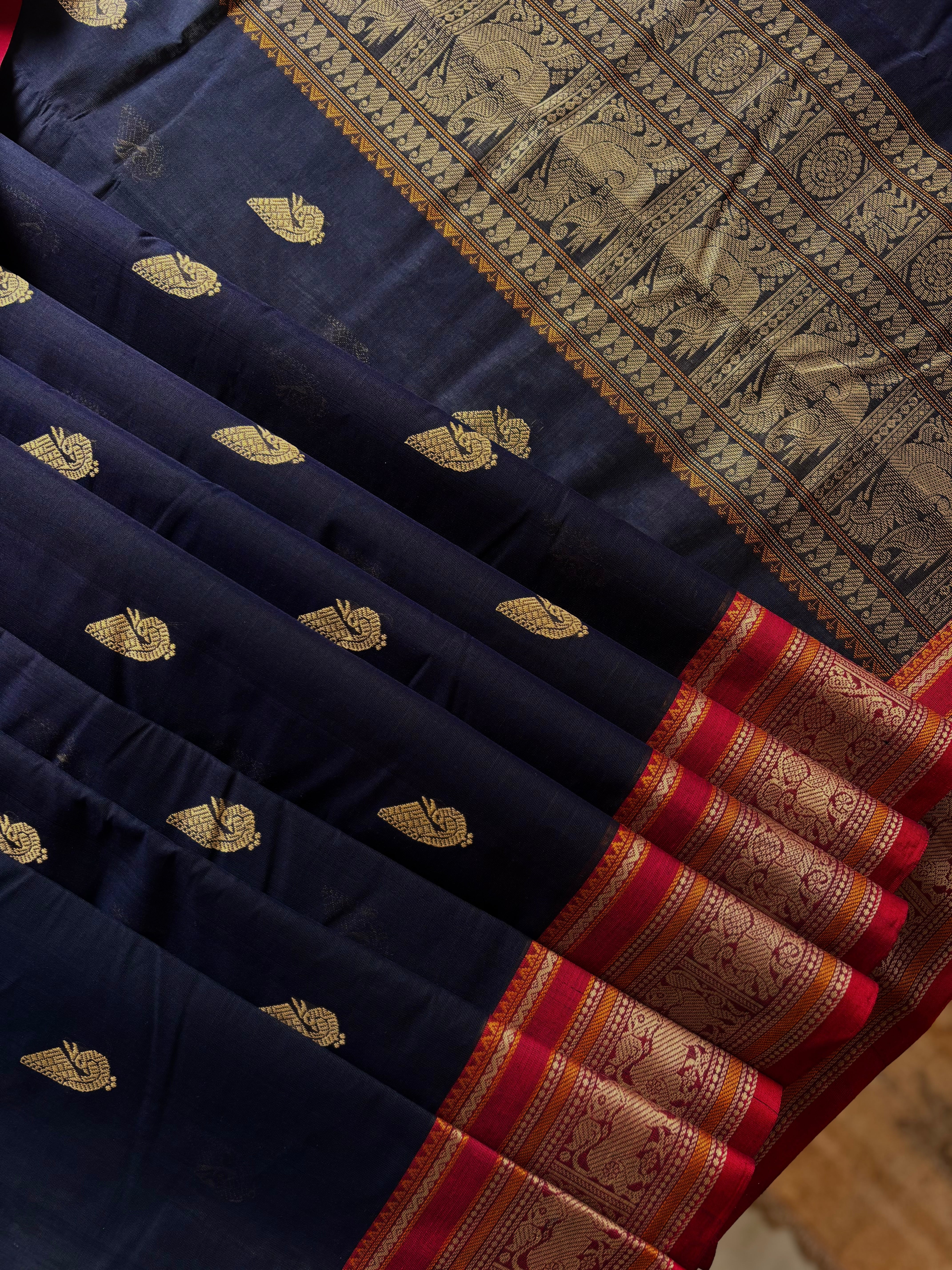 Handwoven Dark Navy Cotton Kanchipuram Saree