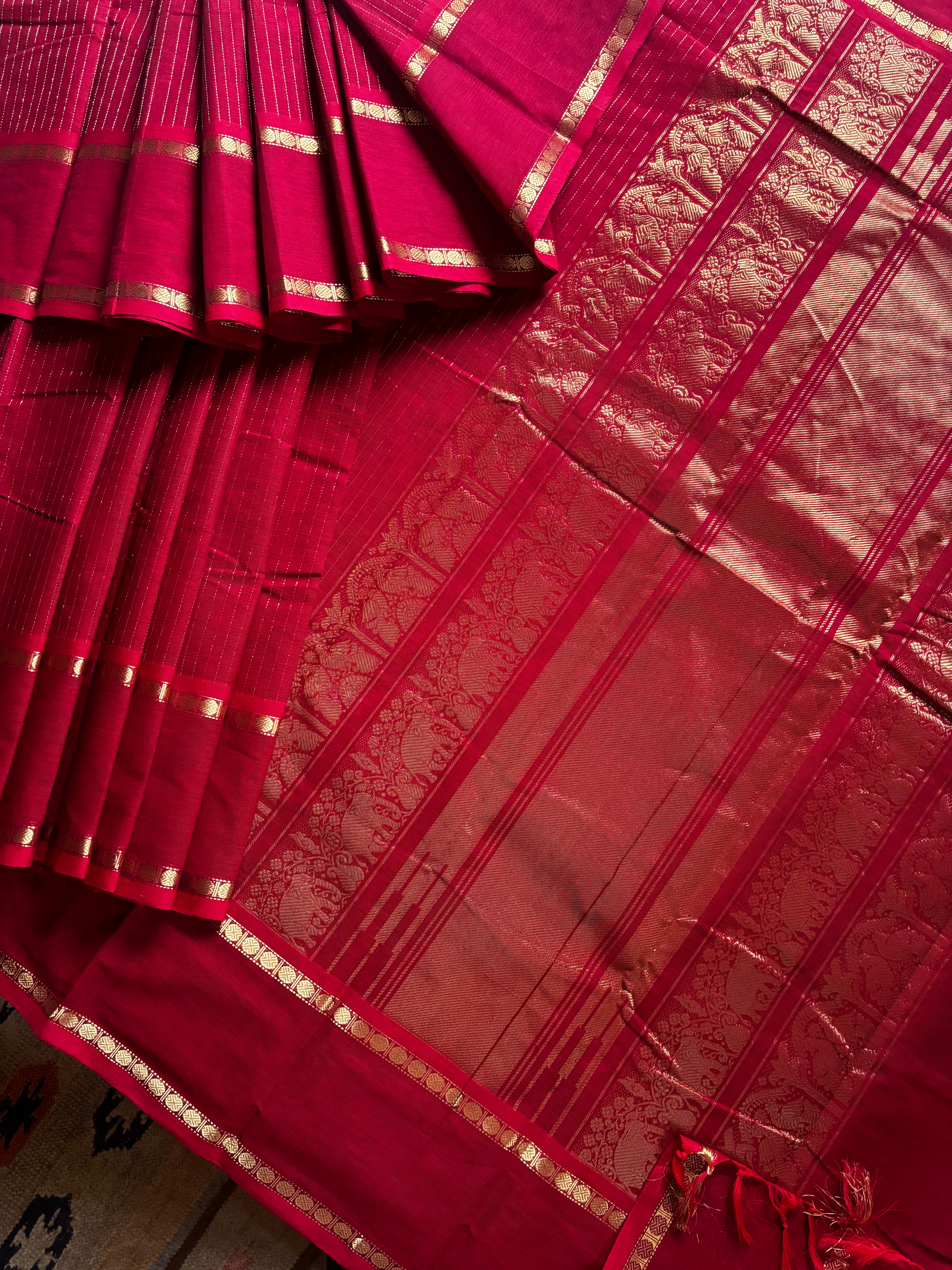 Handwoven Reddish Maroon Colour Kanchipuram Cotton Saree