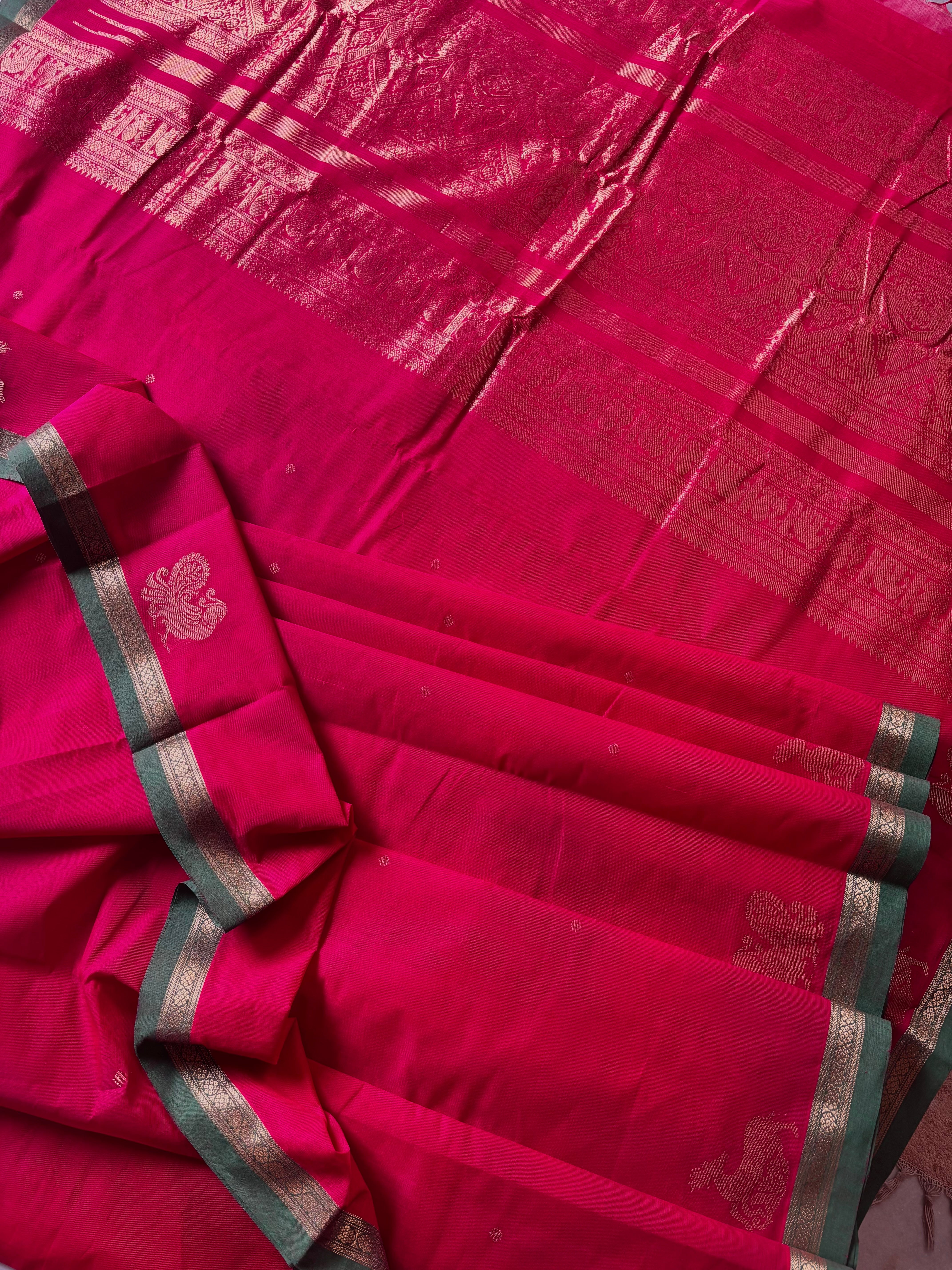 Handwoven Pinkish Red Cotton Kanchipuram Saree