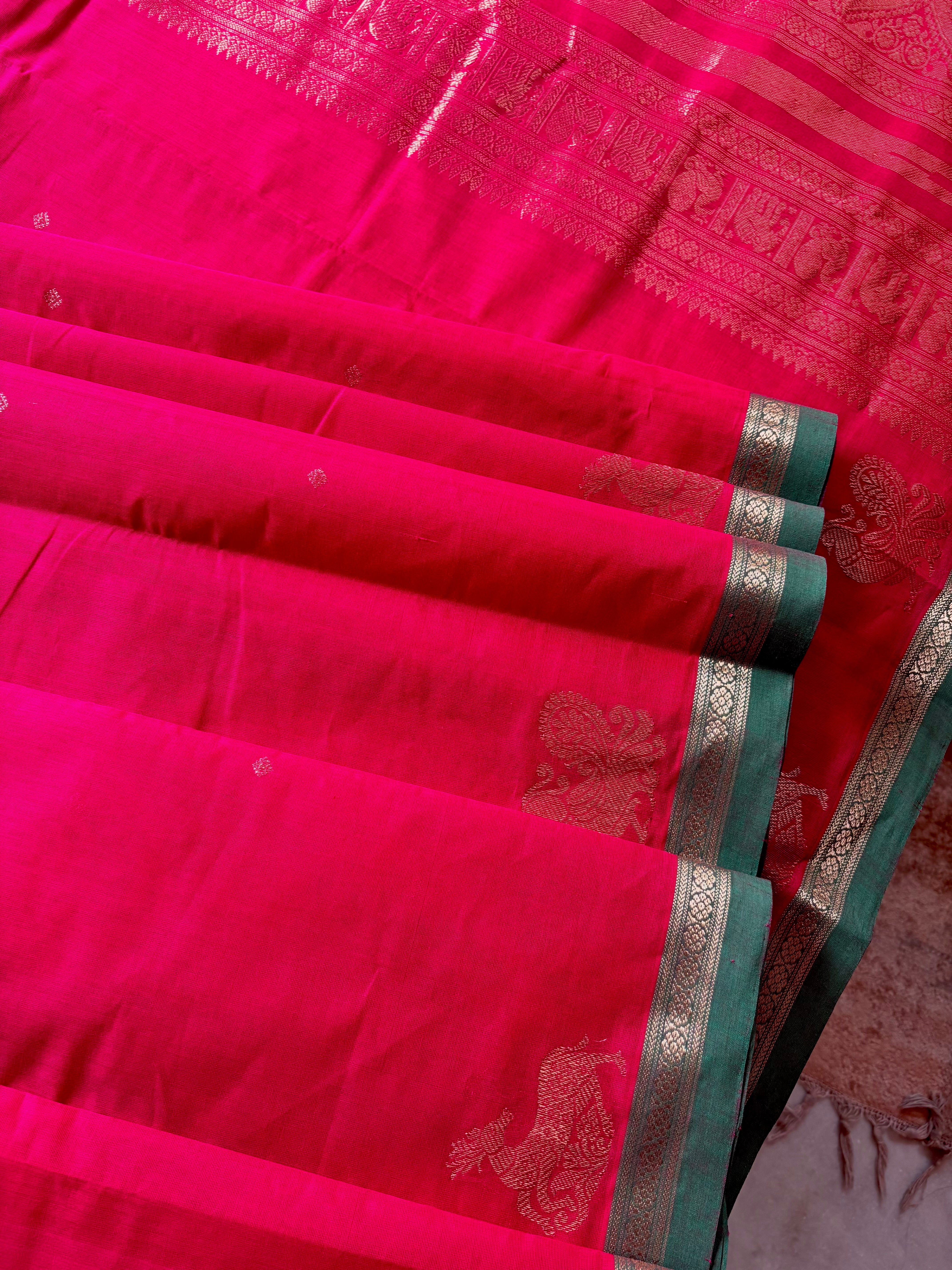 Handwoven Pinkish Red Cotton Kanchipuram Saree
