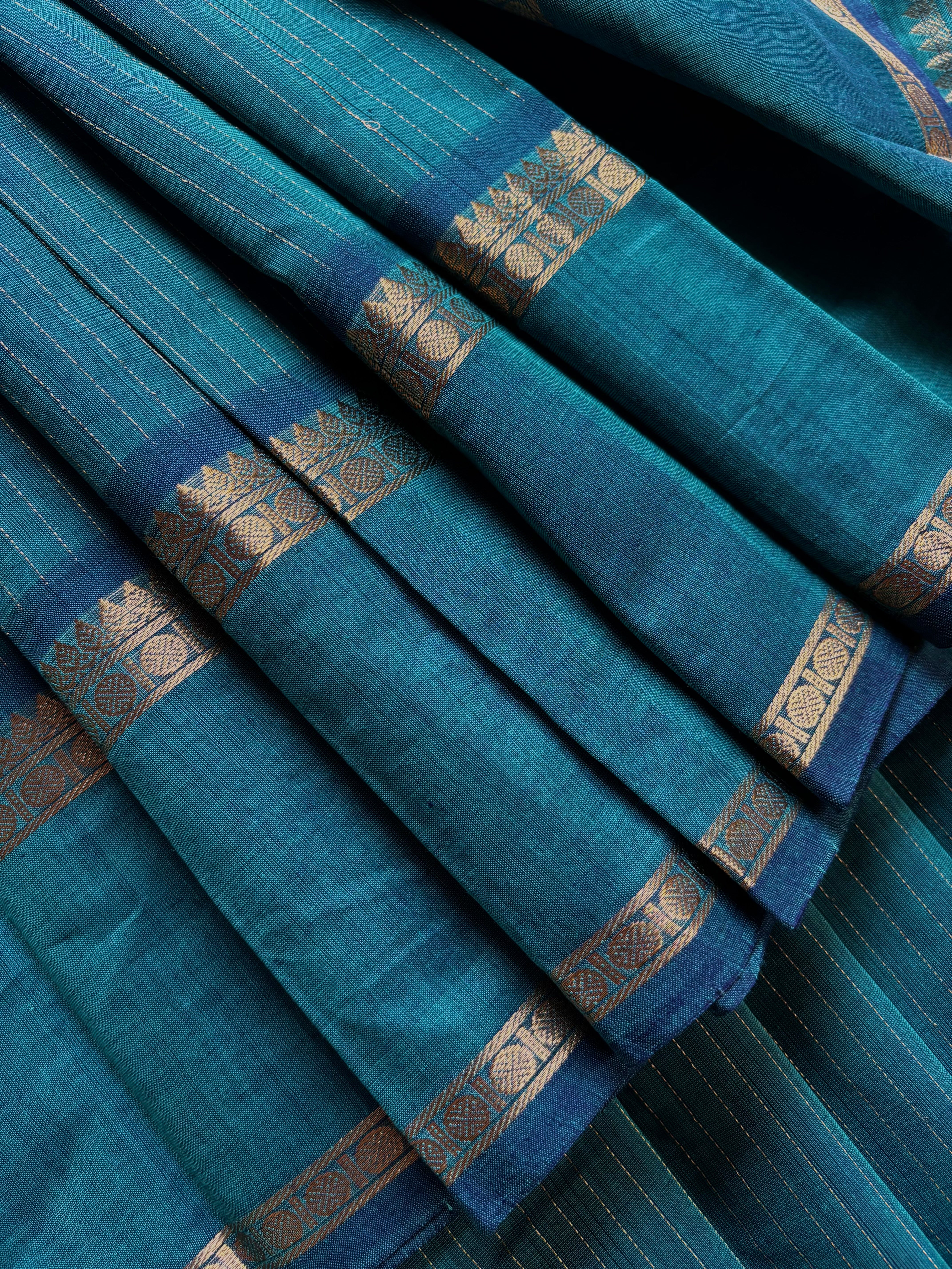 Handwoven Turquoise Green Colour Kanchipuram Cotton Saree