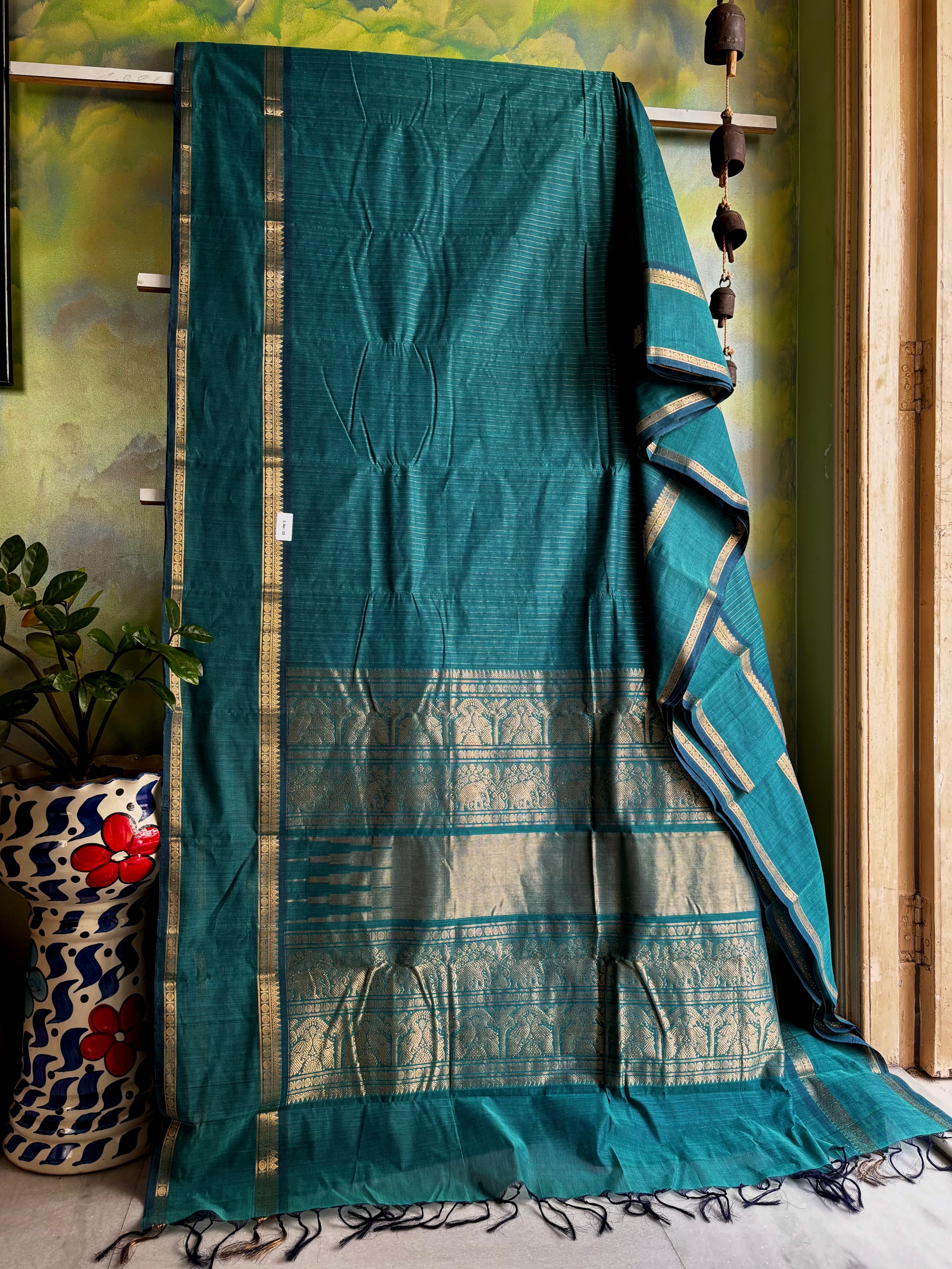 Handwoven Turquoise Green Colour Kanchipuram Cotton Saree