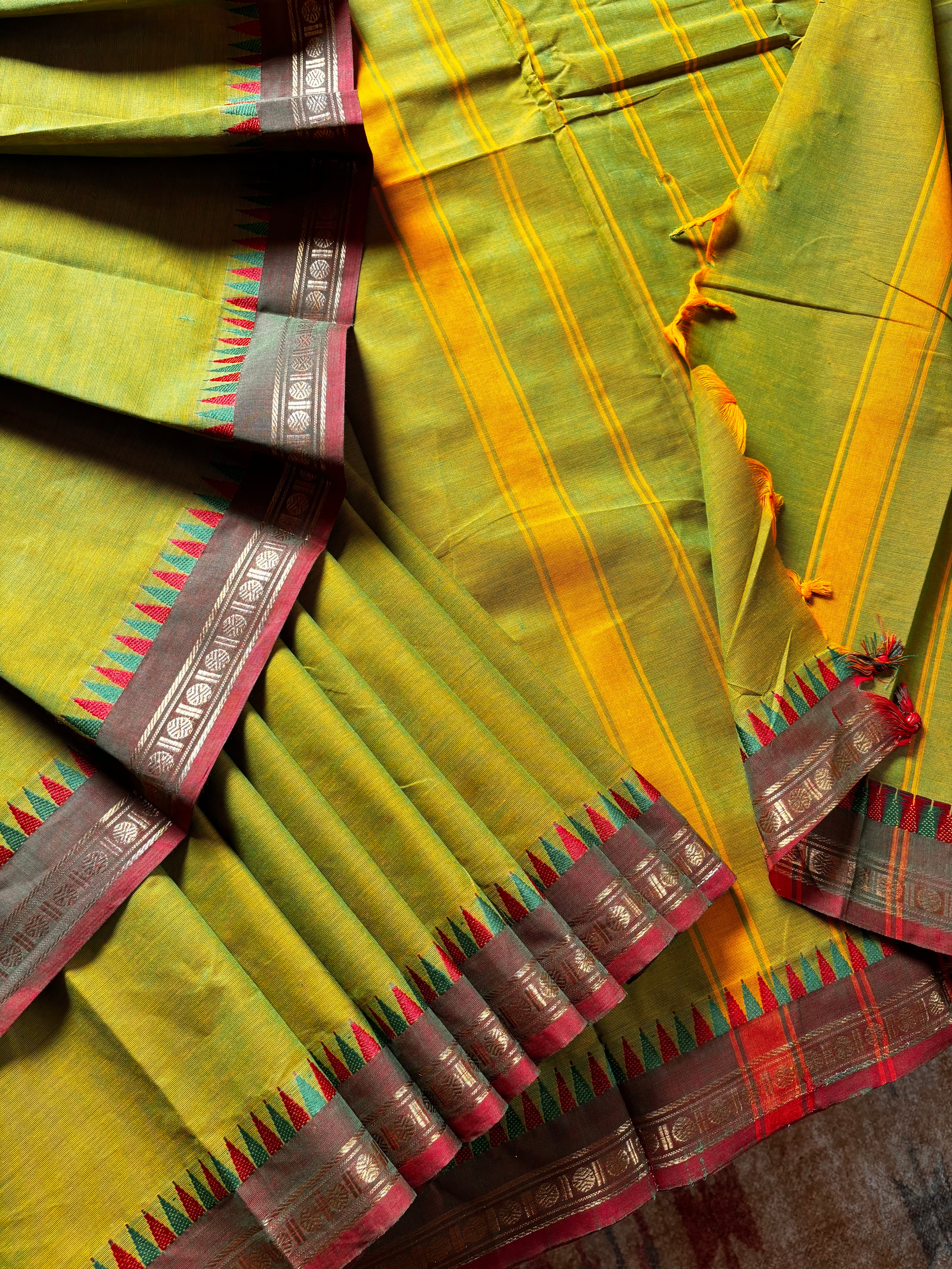Pure Cotton Dual Toned Green Kanchipuram Saree