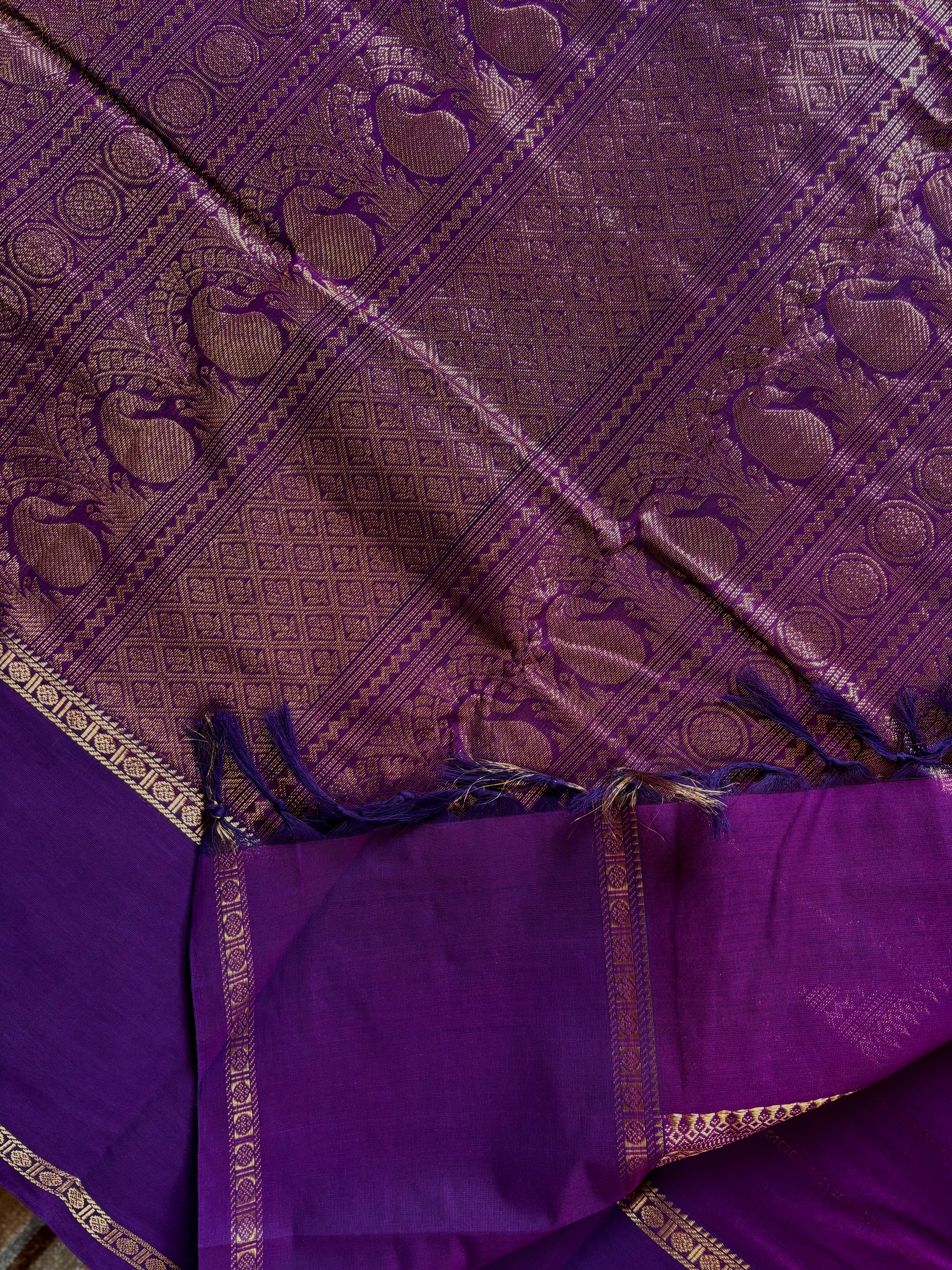 Handwoven Purple Colour Veldhari Kanchipuram Cotton Saree