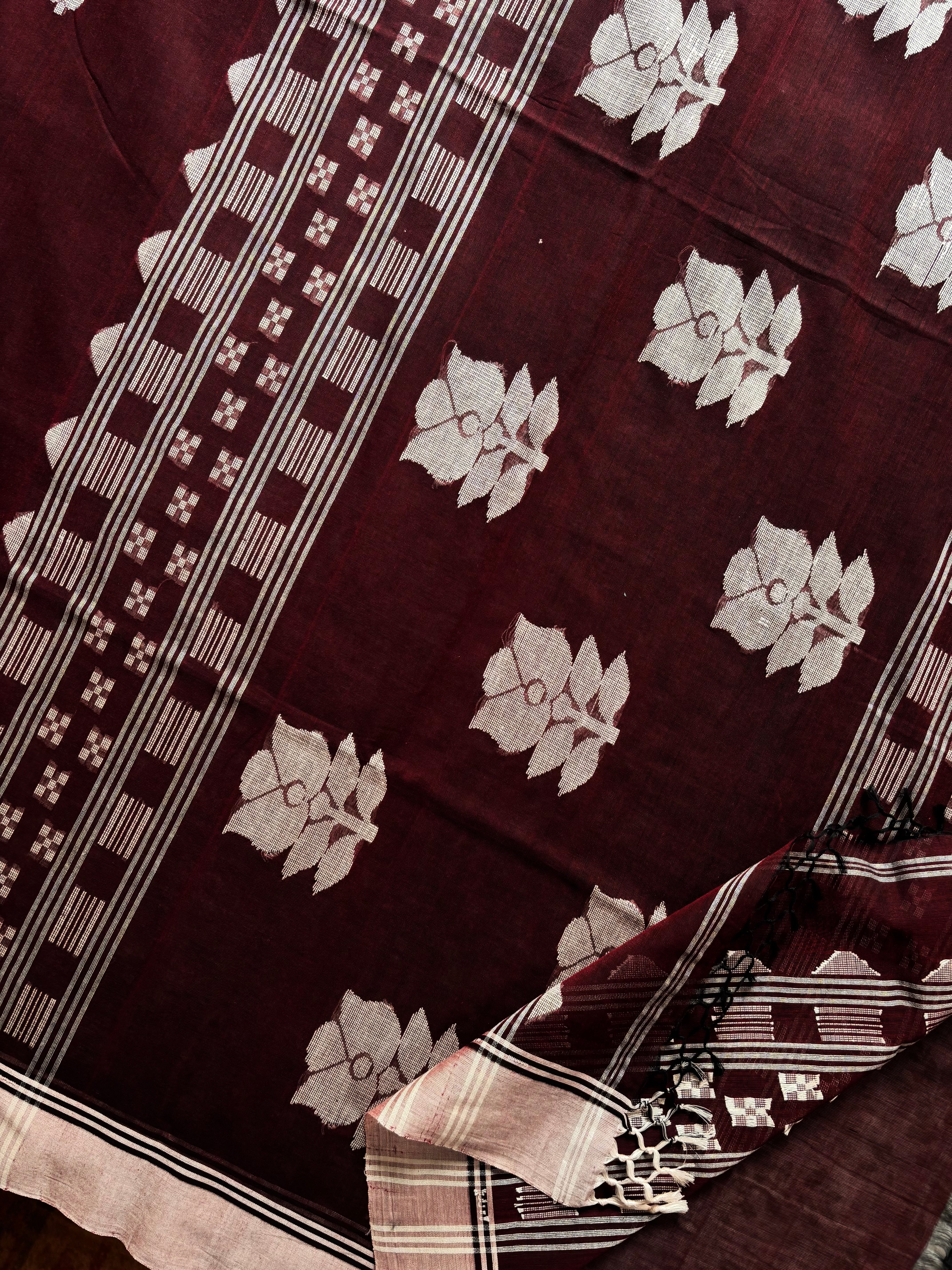 Handwoven Dark Mahagany Colour Cotton Jamdani Saree