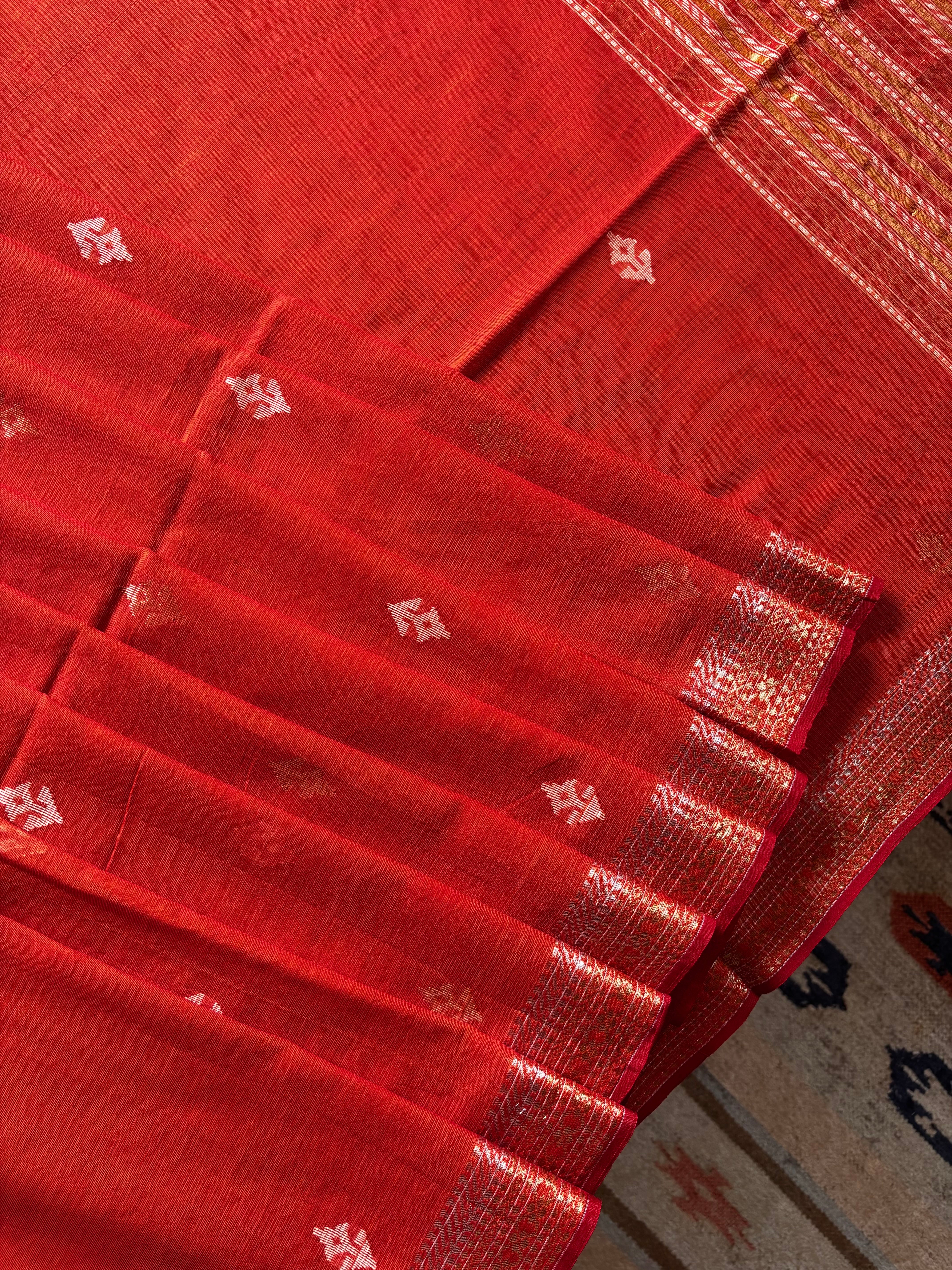Handwoven Orange Colour Cotton Jamdani Saree