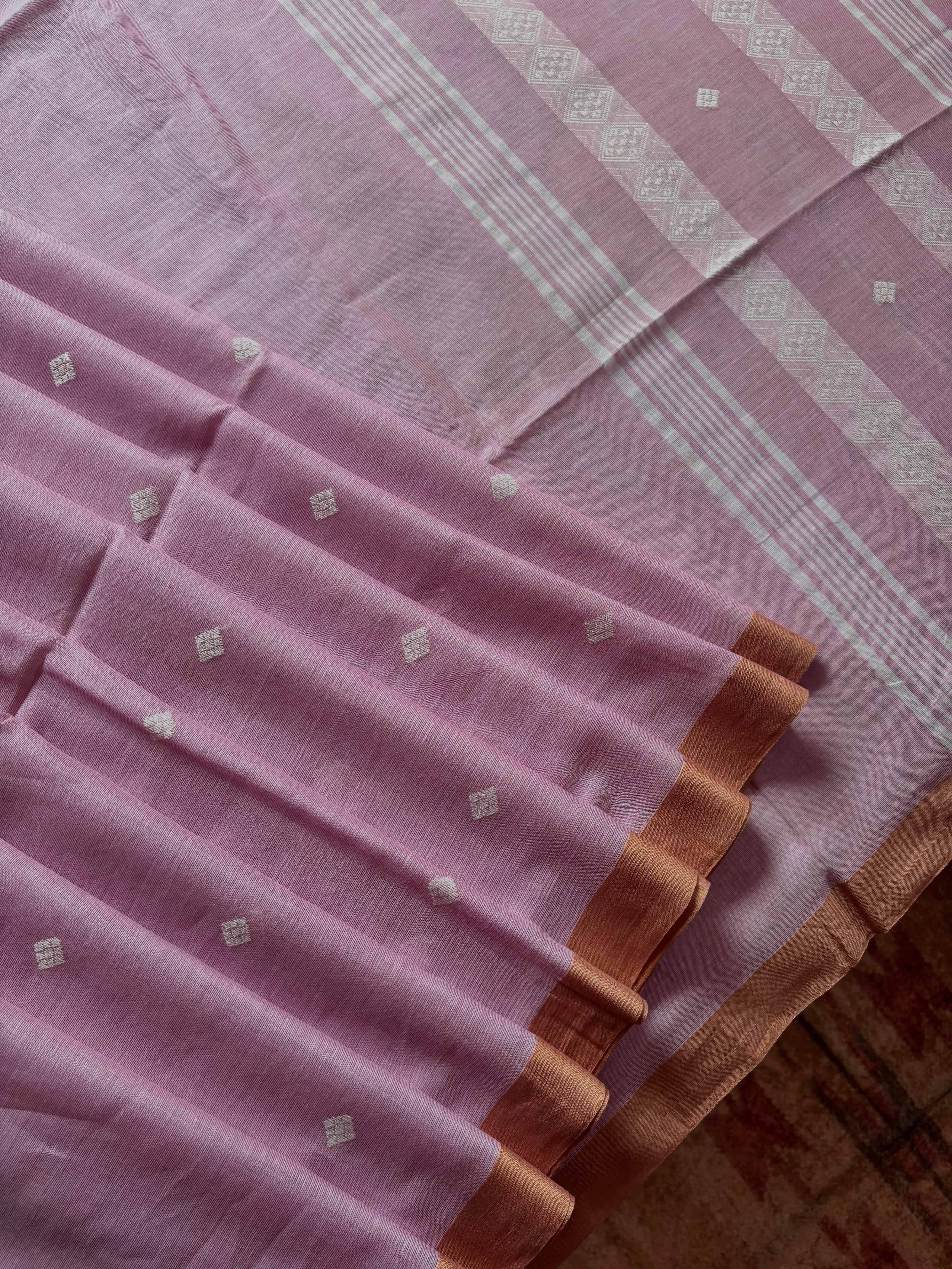 Handwoven Light Pink Colour Phulia Cotton Saree