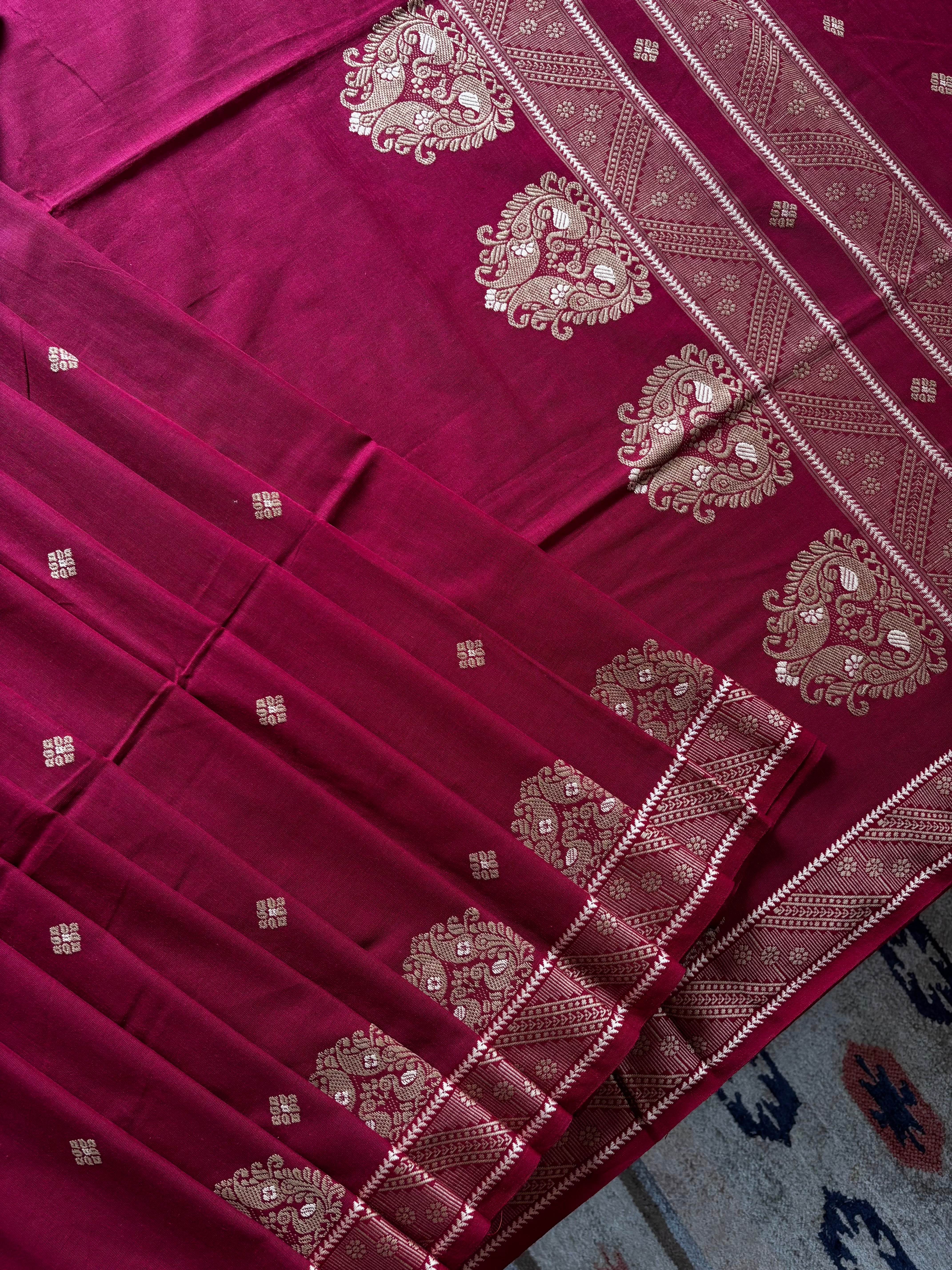 Handwoven Matte Maroon Colour Phulia Cotton Saree