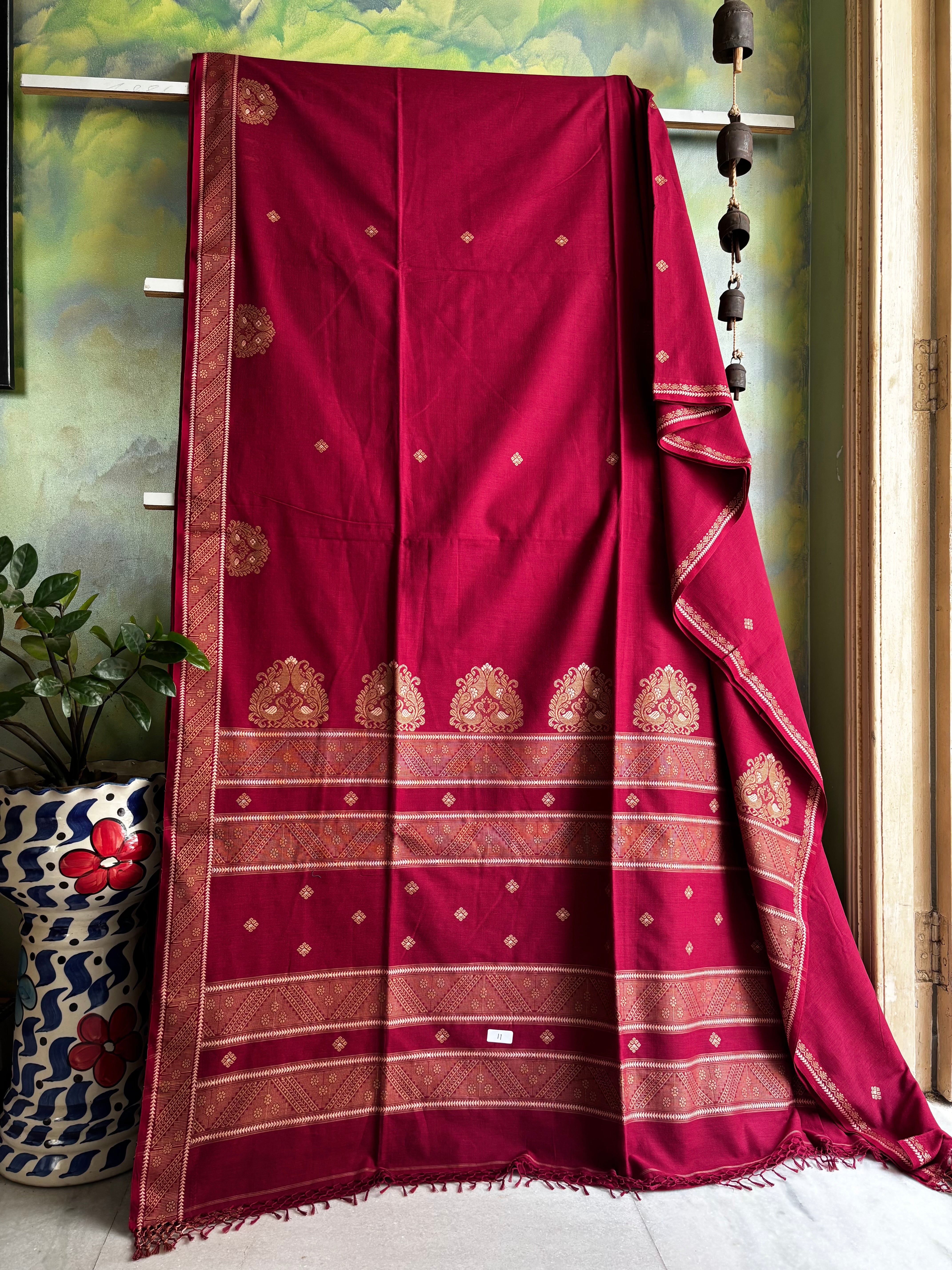 Handwoven Matte Maroon Colour Phulia Cotton Saree