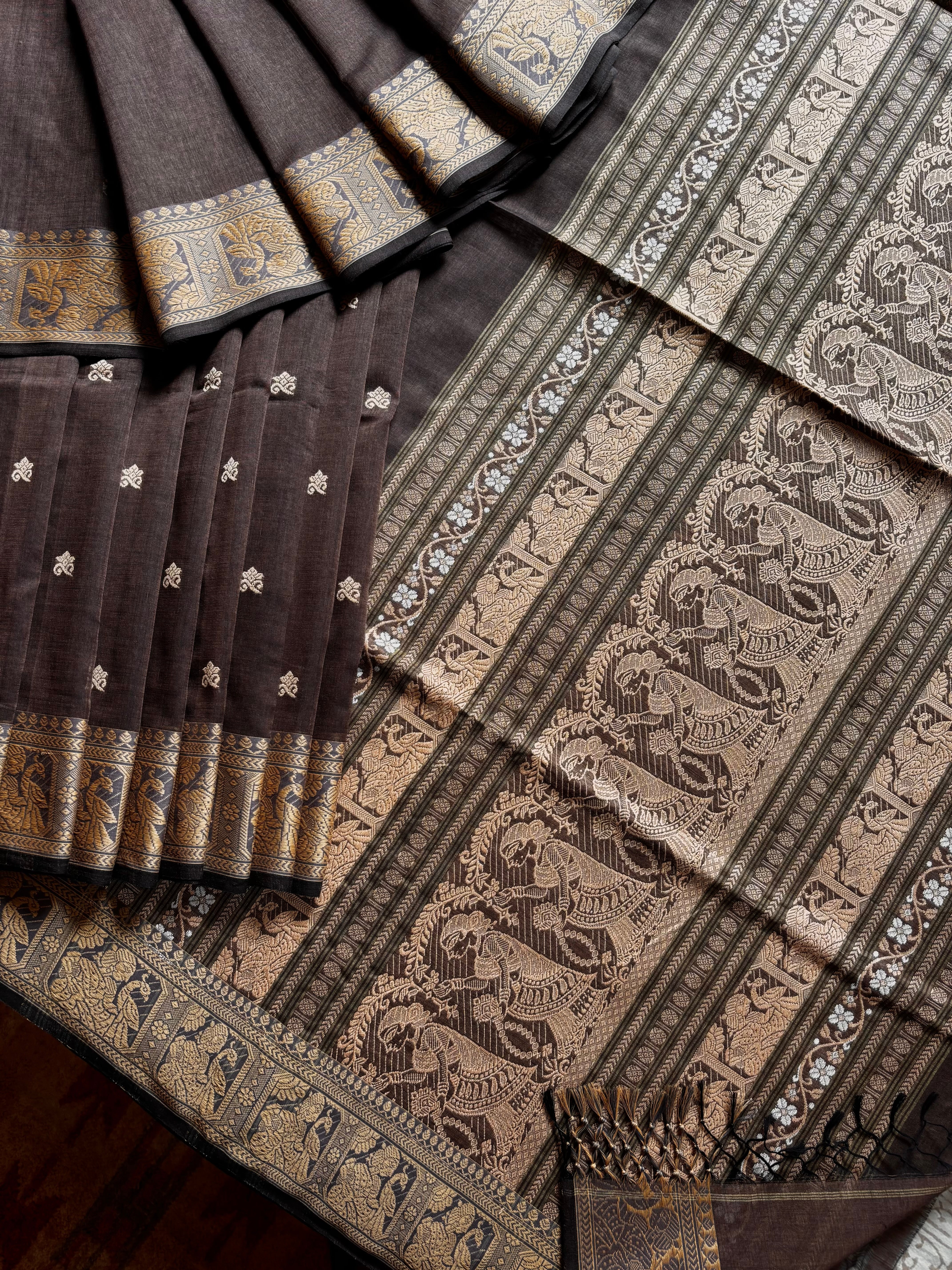 Handwoven Brown Colour Cotton Baluchari Saree