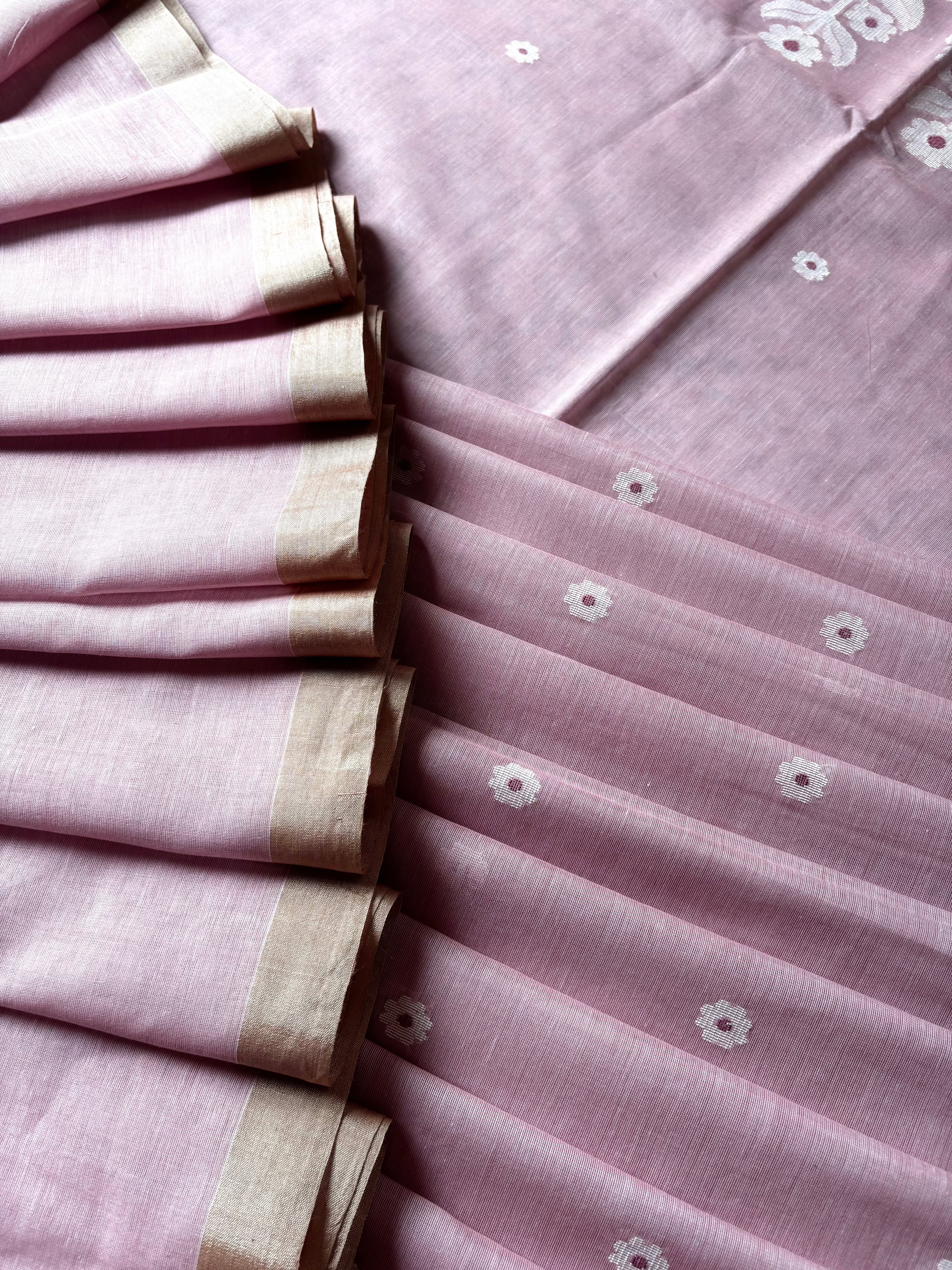Handwoven Light Dusty Pink Colour Cotton Jamdani Saree