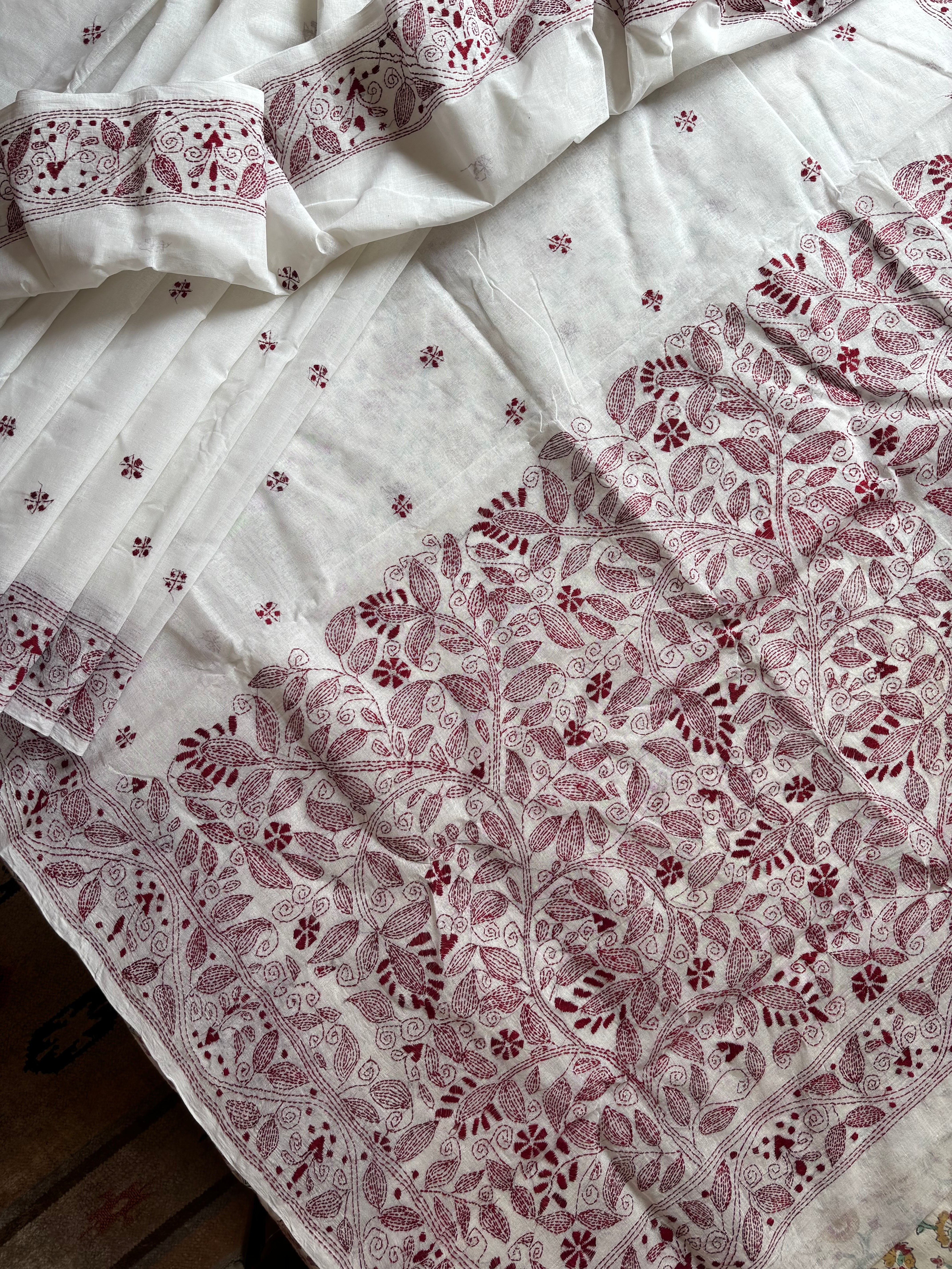 Handmade White Maroon Cotton Kantha Saree