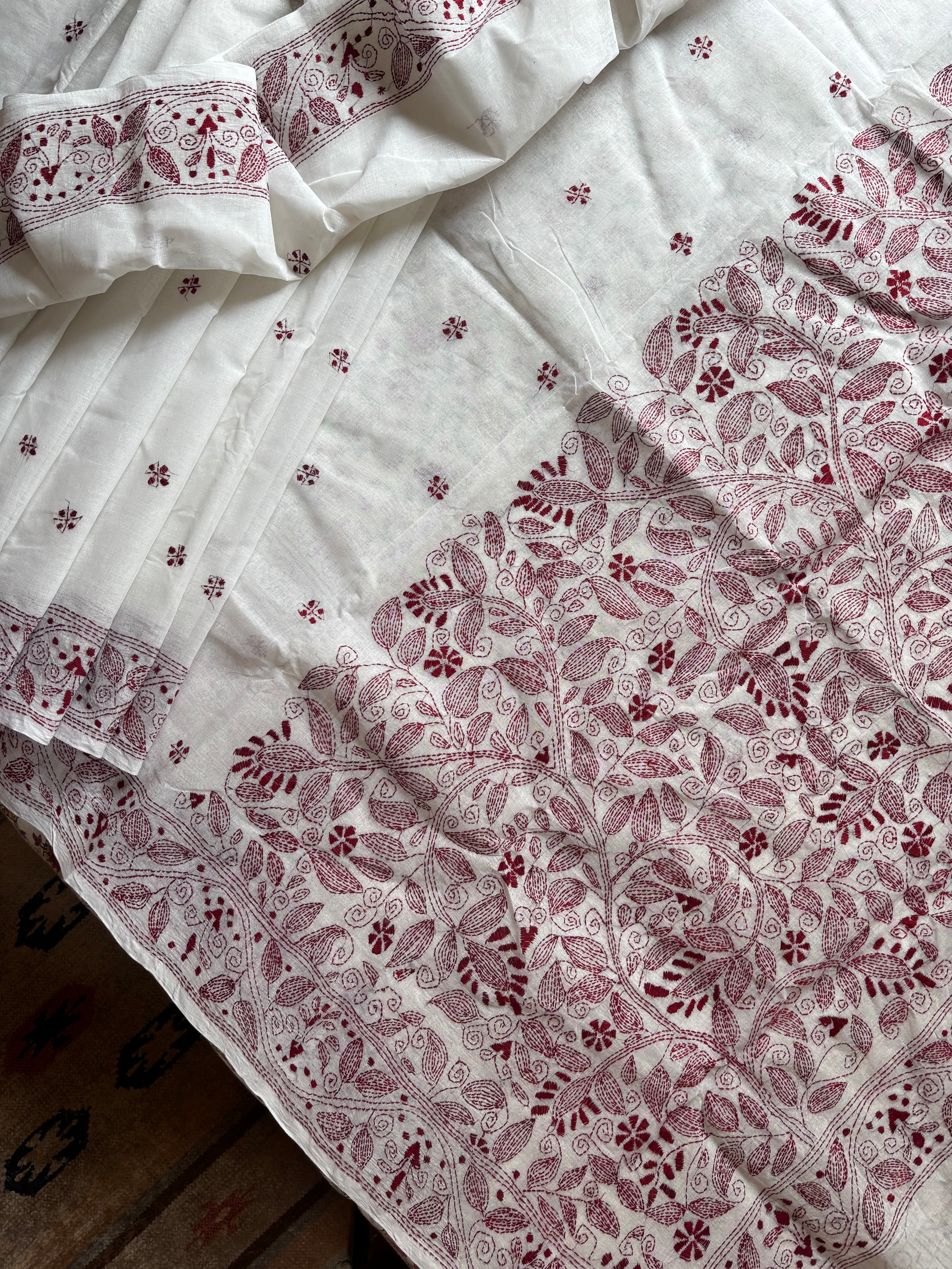 Handmade White Maroon Cotton Kantha Saree