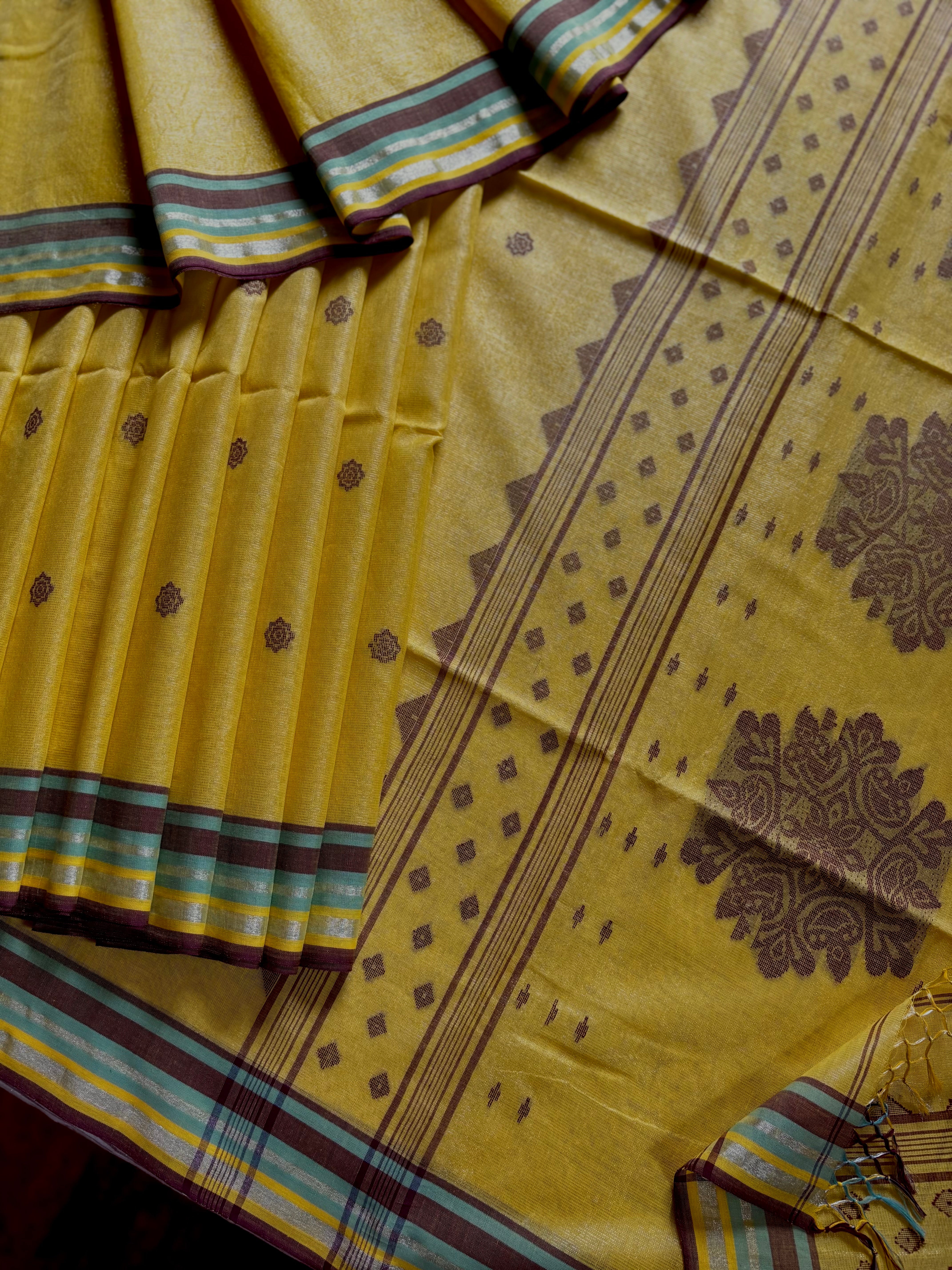 Handwoven Yellow Tissue Jamdani Saree
