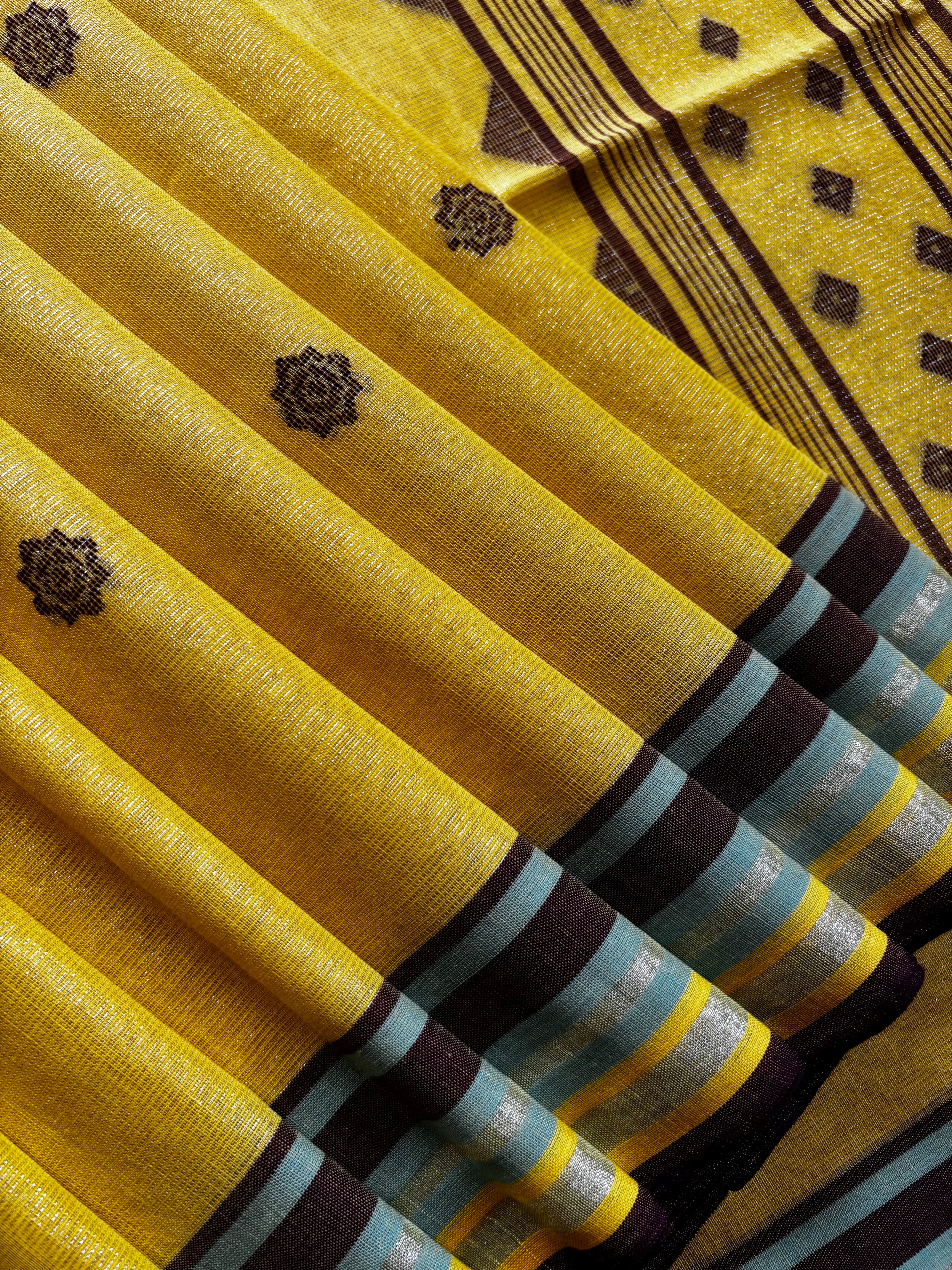 Handwoven Yellow Tissue Jamdani Saree