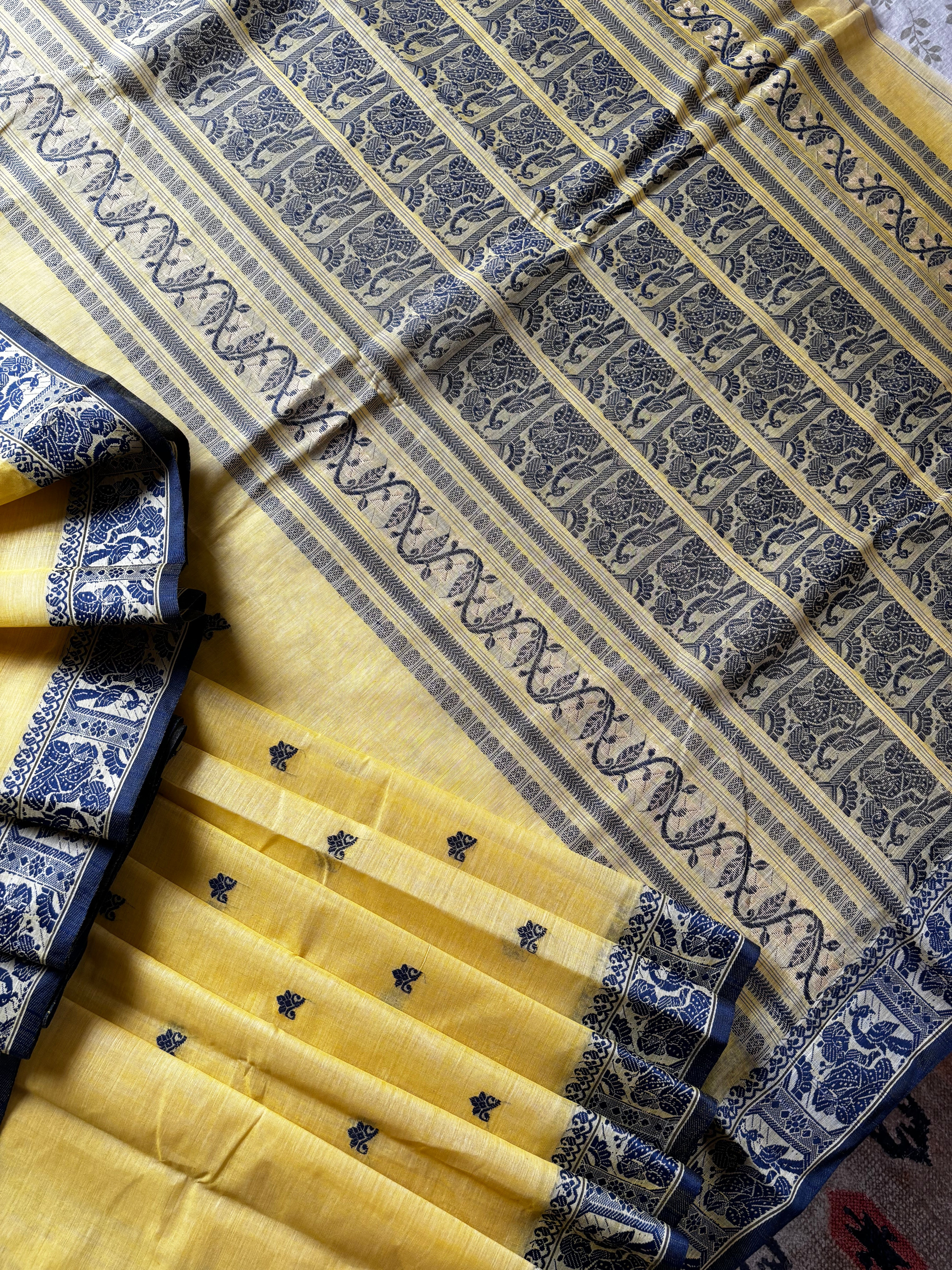 Handwoven Light Yellow Colour Cotton Baluchari Saree