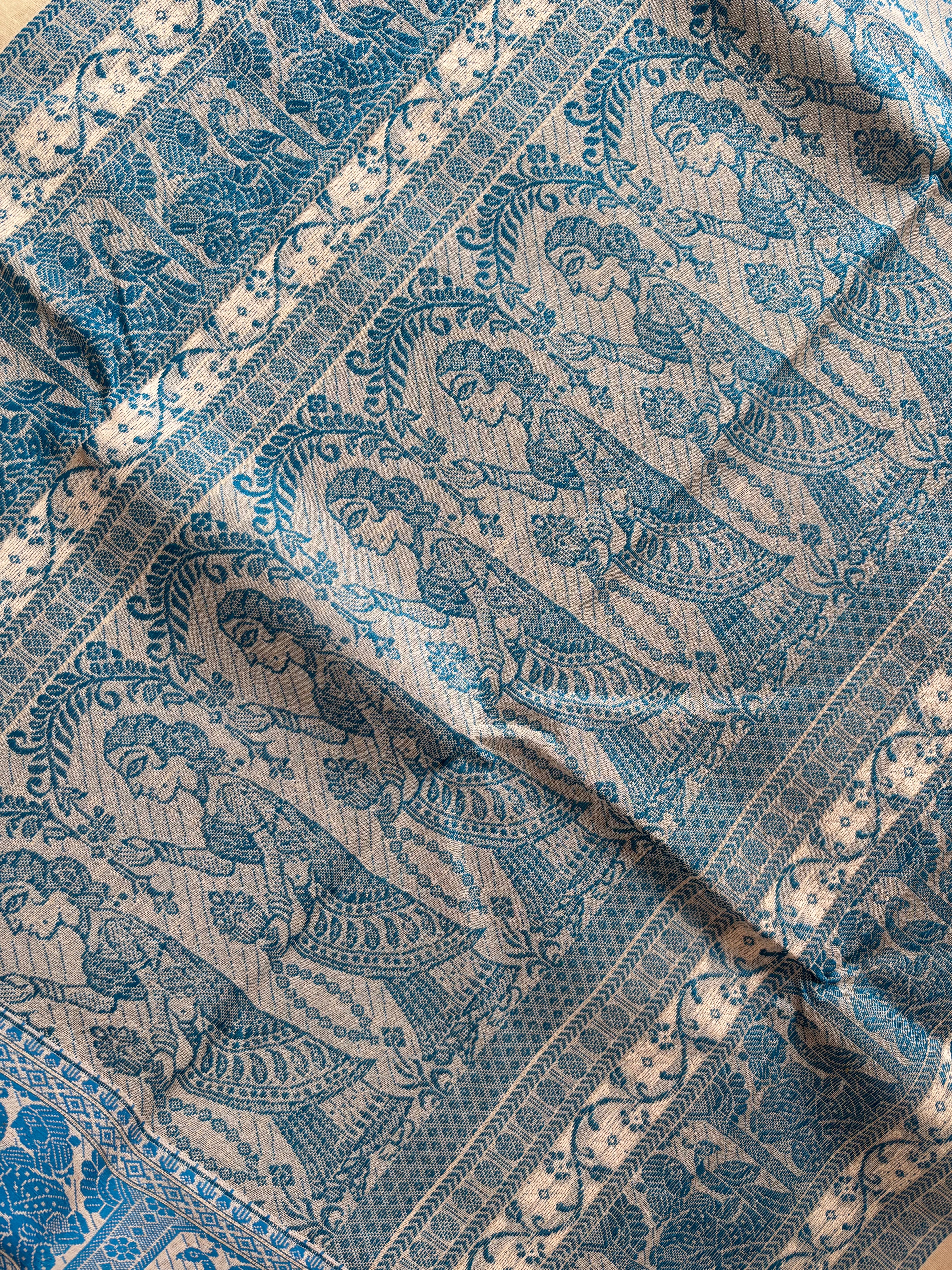Handwoven Offwhite Colour Cotton Baluchari Saree