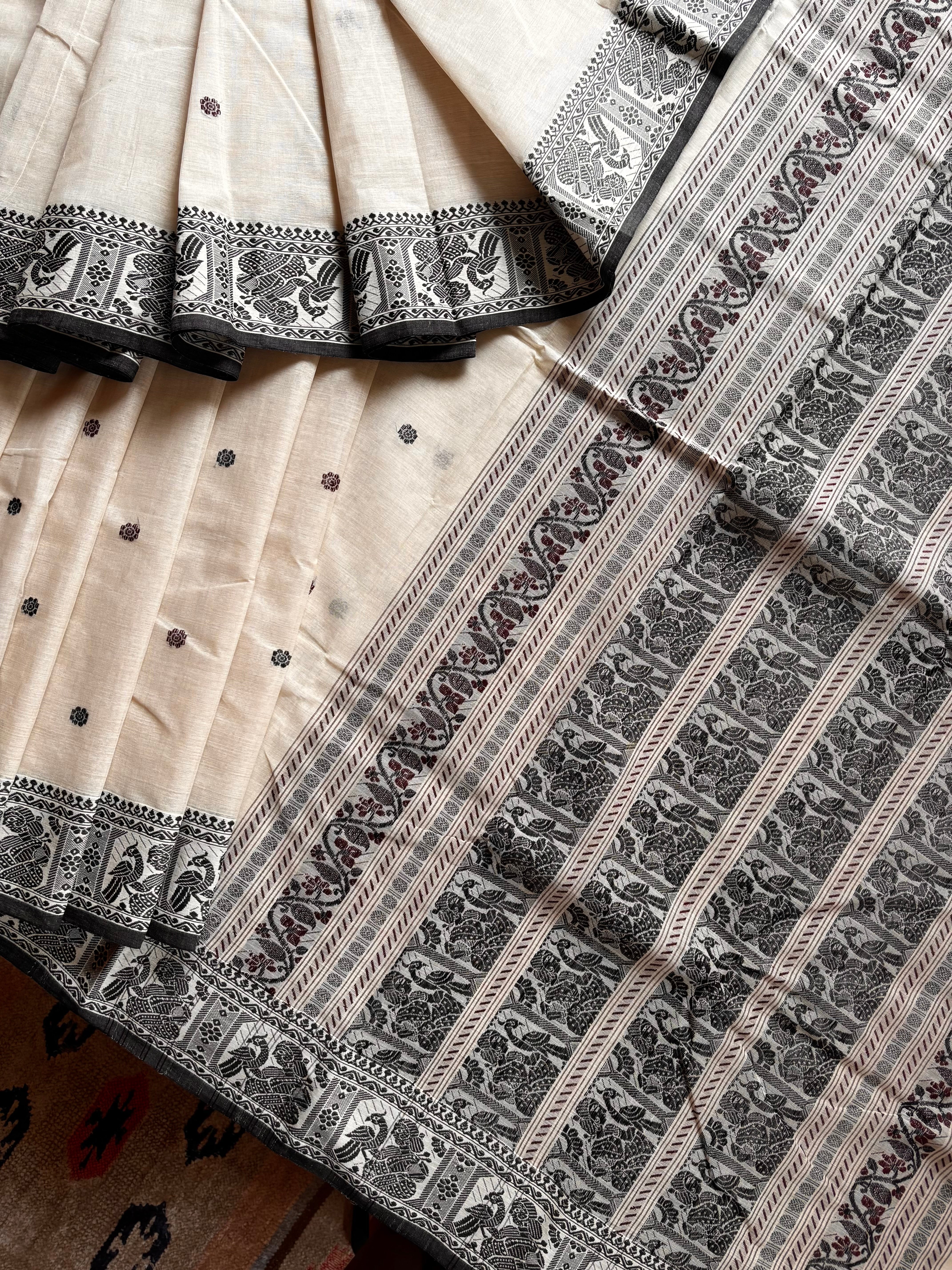 Handwoven Beige Colour Cotton Baluchari Saree