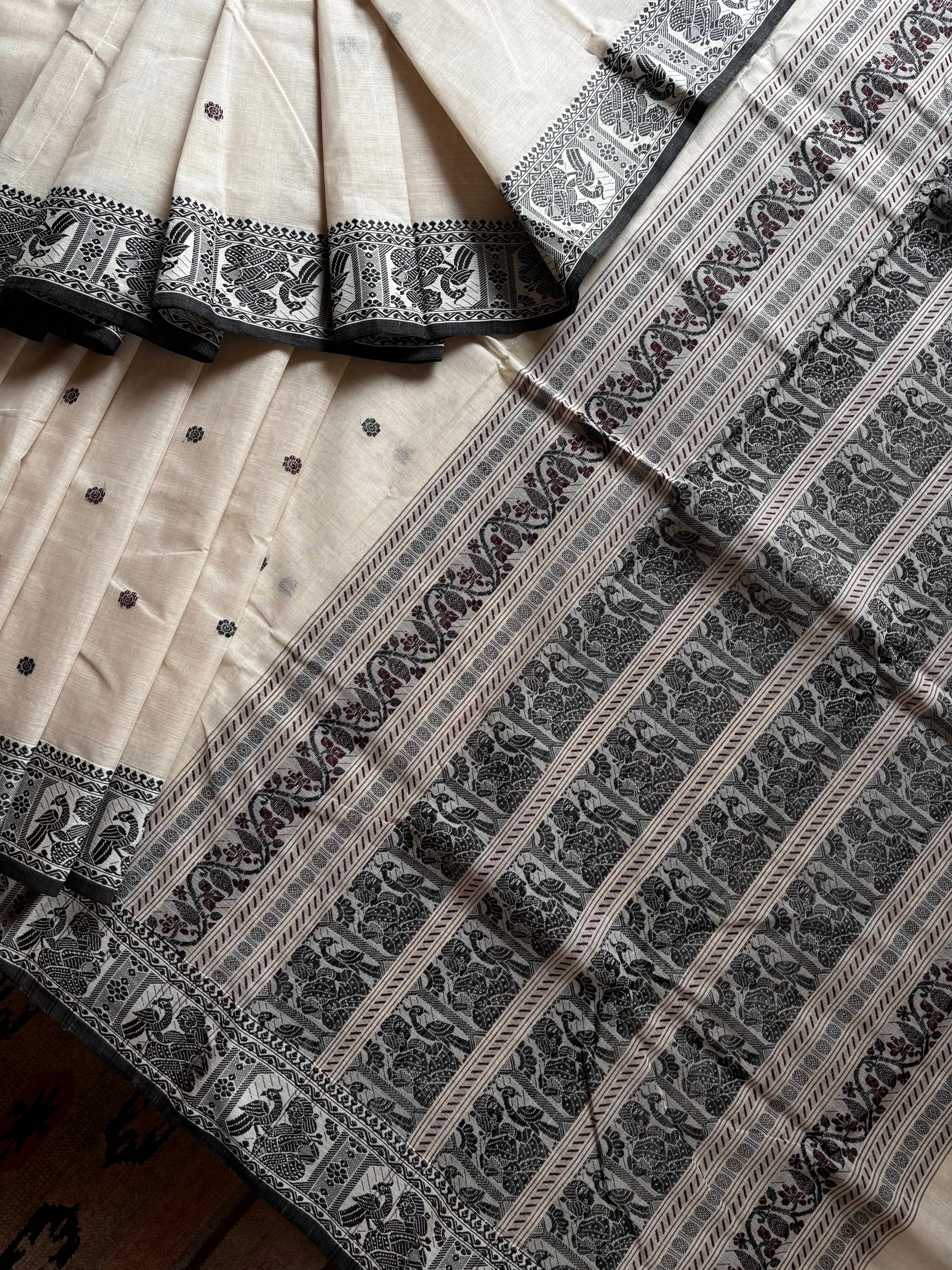 Handwoven Beige Colour Cotton Baluchari Saree