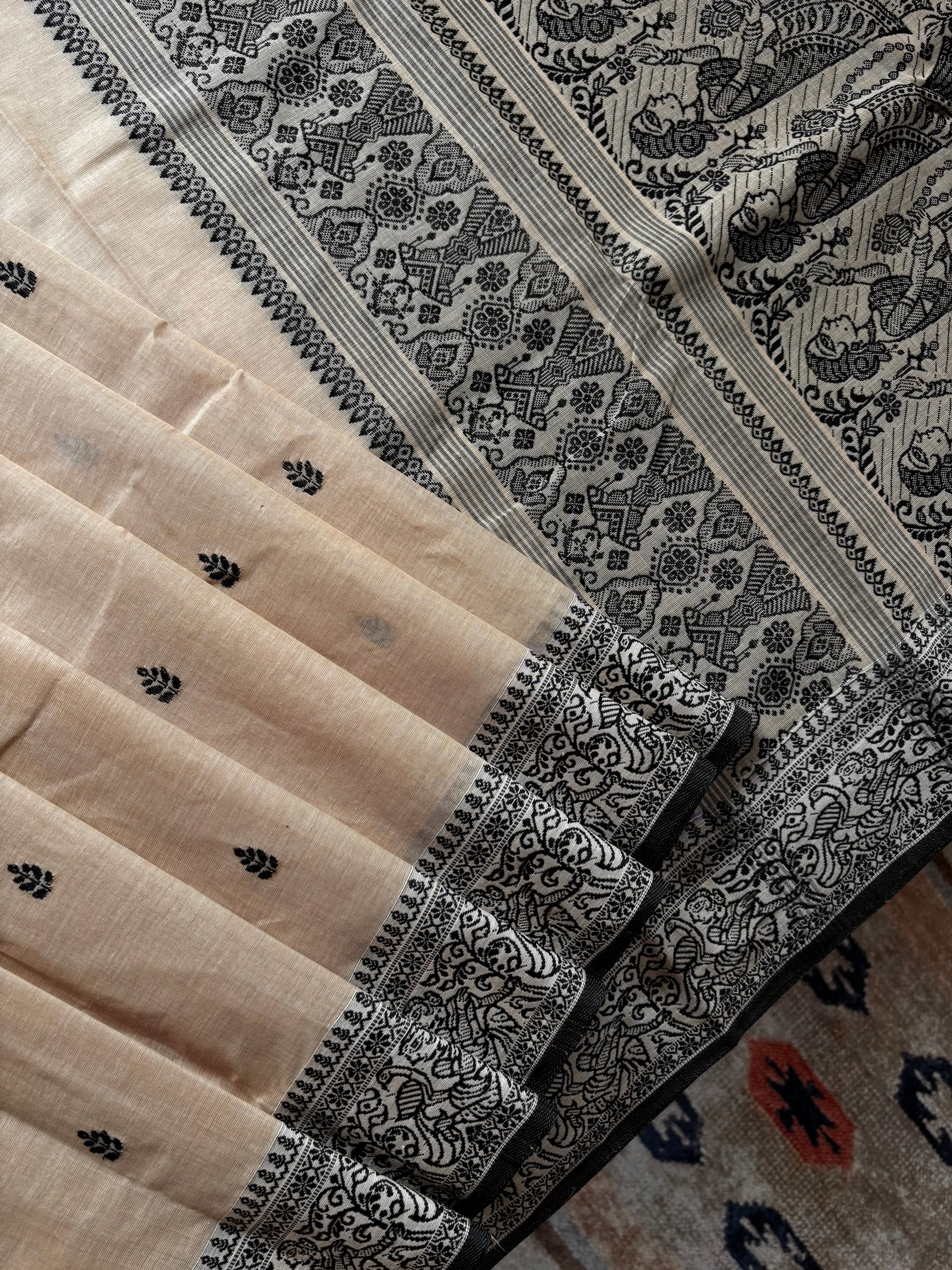 Handwoven Light Tussar Colour Cotton Baluchari Saree
