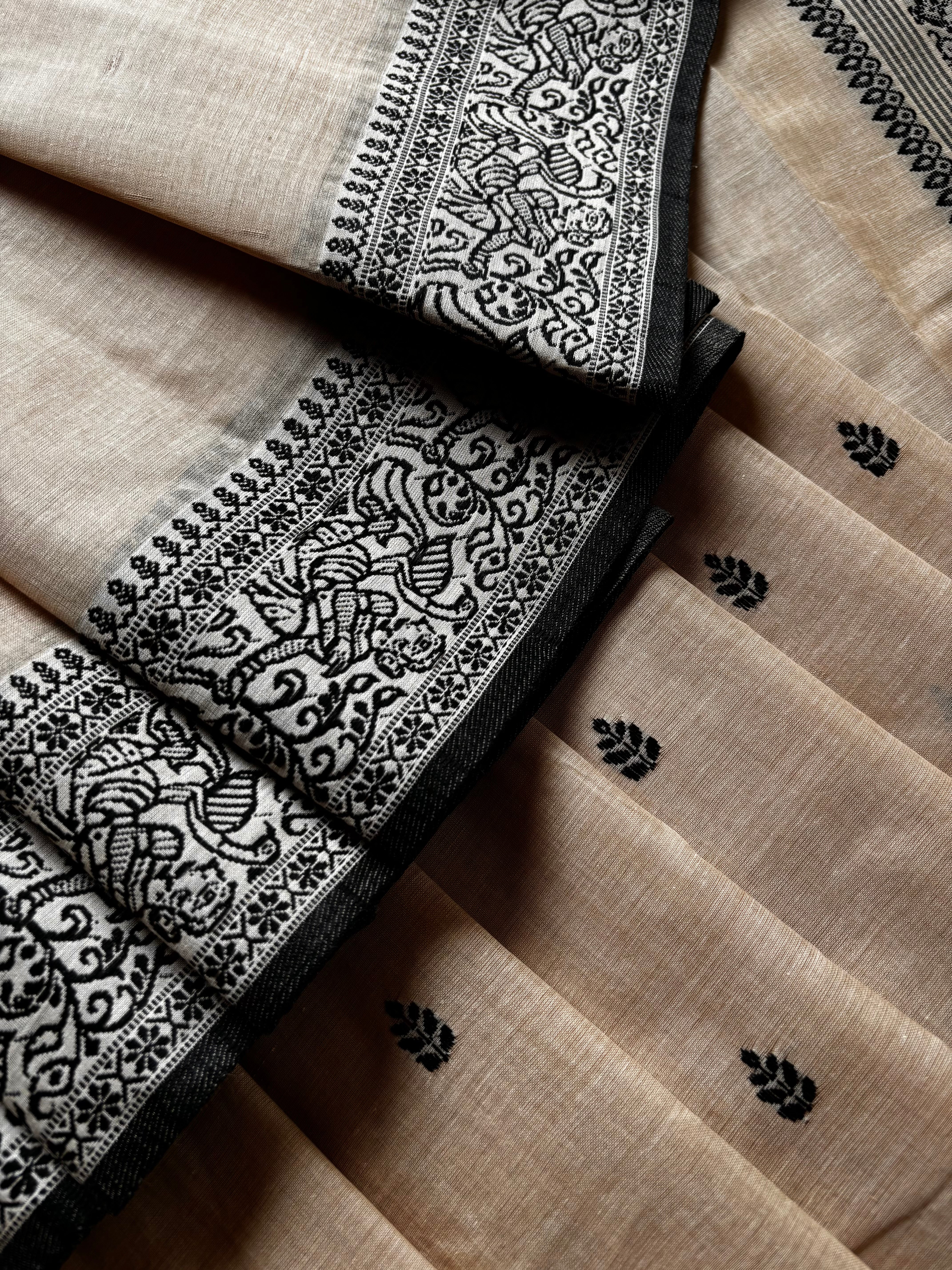 Handwoven Light Tussar Colour Cotton Baluchari Saree