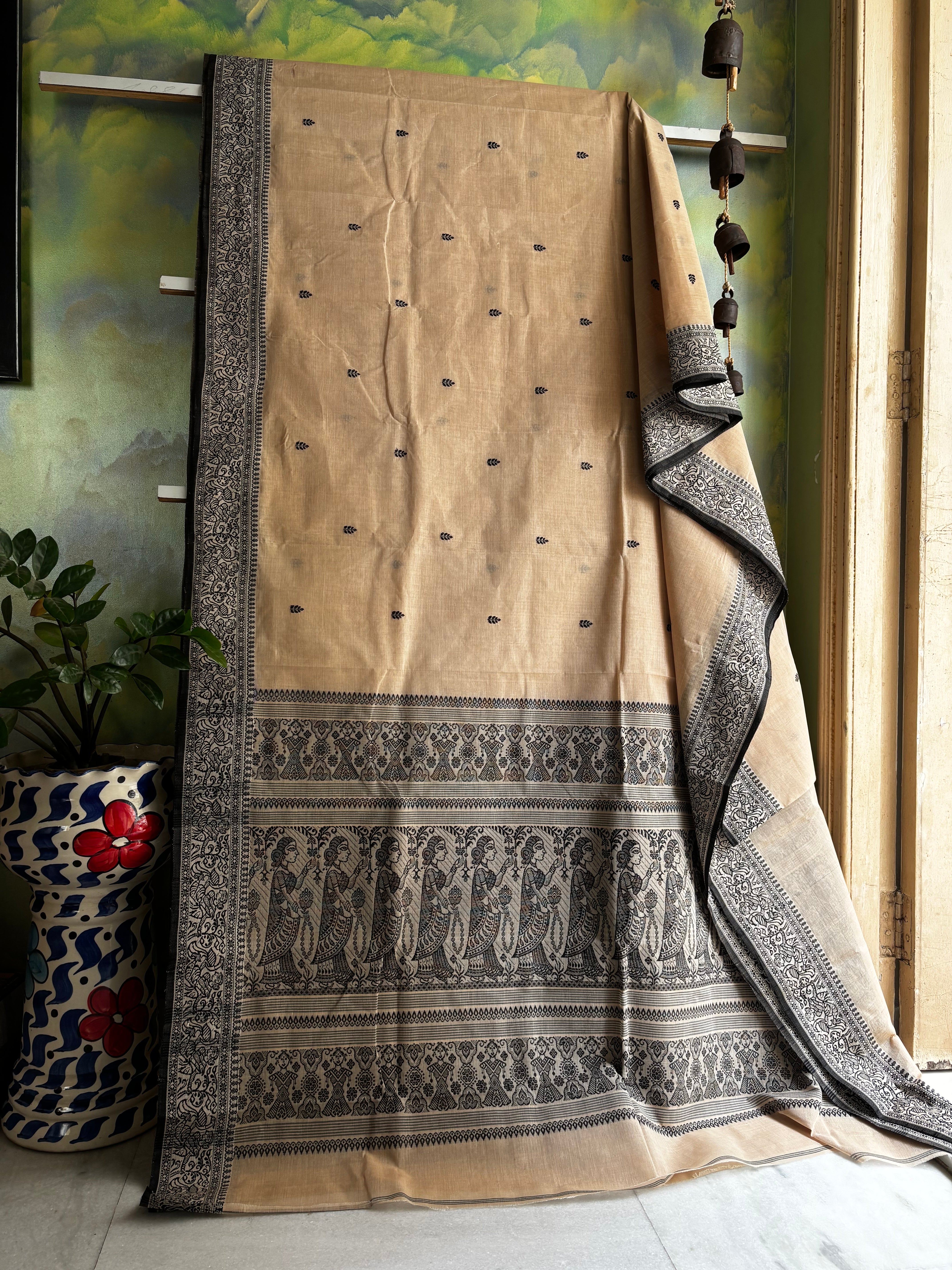 Handwoven Light Tussar Colour Cotton Baluchari Saree