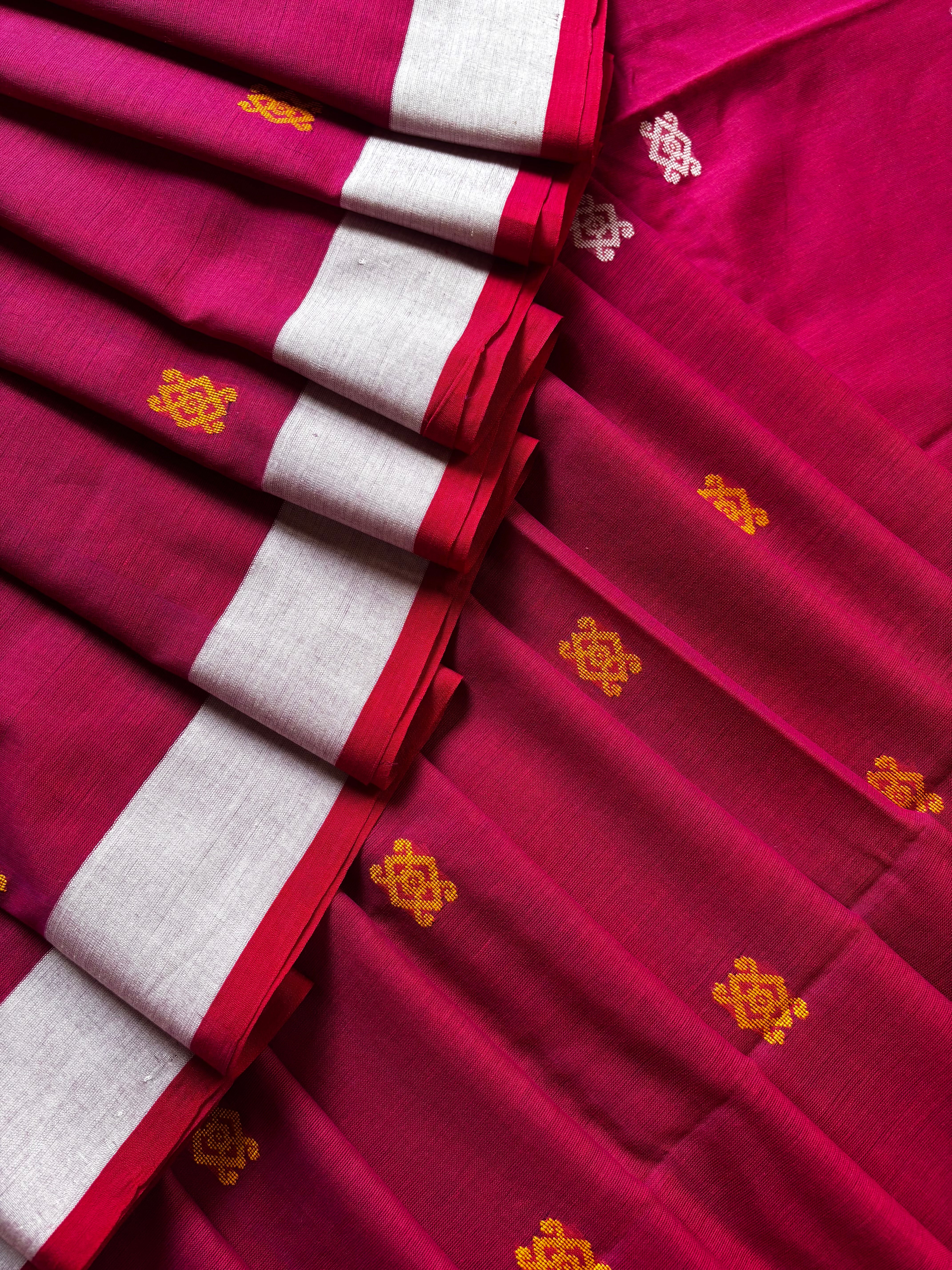 Handwoven Dual Toned Cotton Jamdani Saree