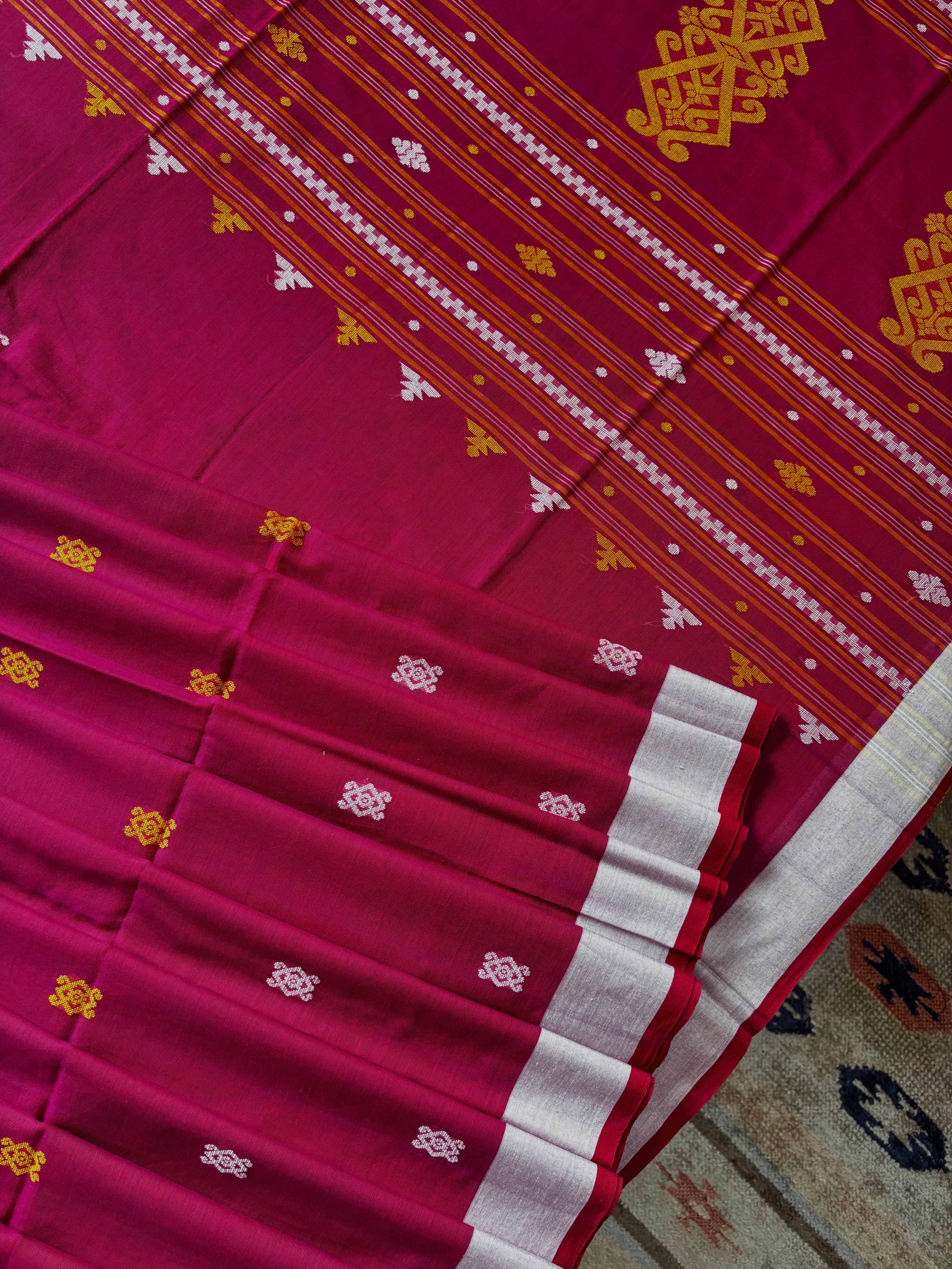Handwoven Dual Toned Cotton Jamdani Saree