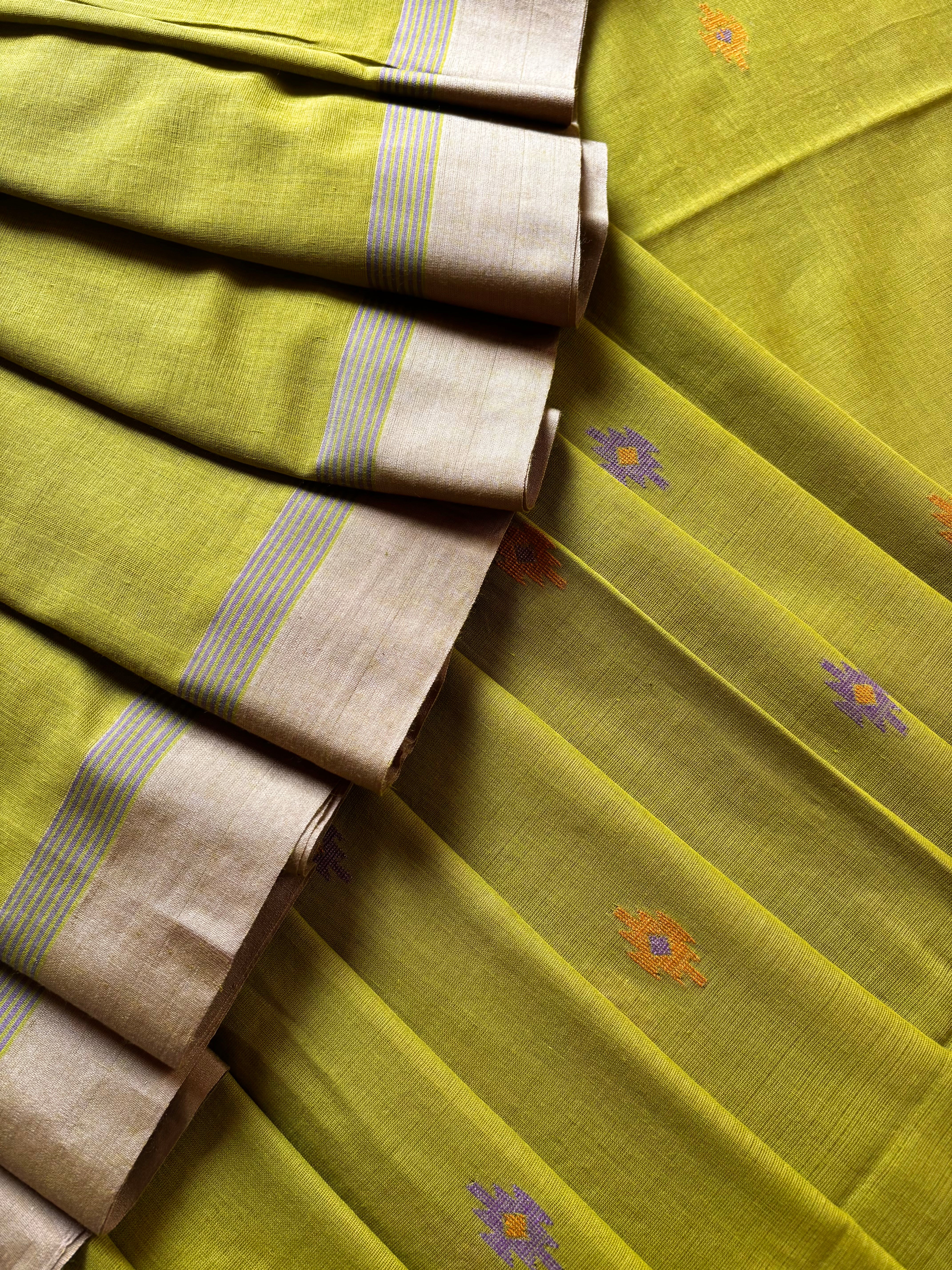 Handwoven Light Matte Olive Green Colour Cotton Jamdani Saree