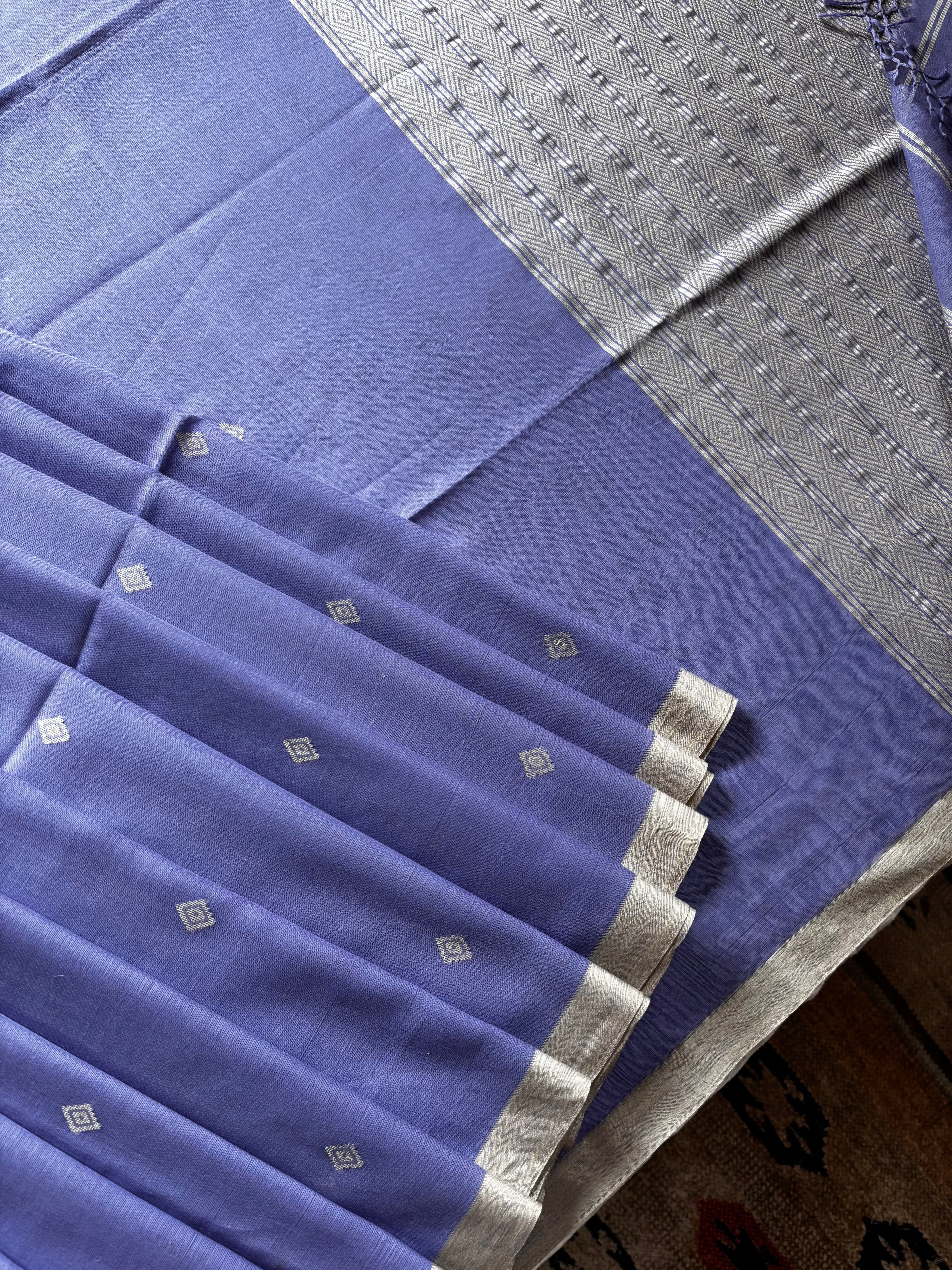 Handwoven Lavender Colour Phulia Cotton Saree