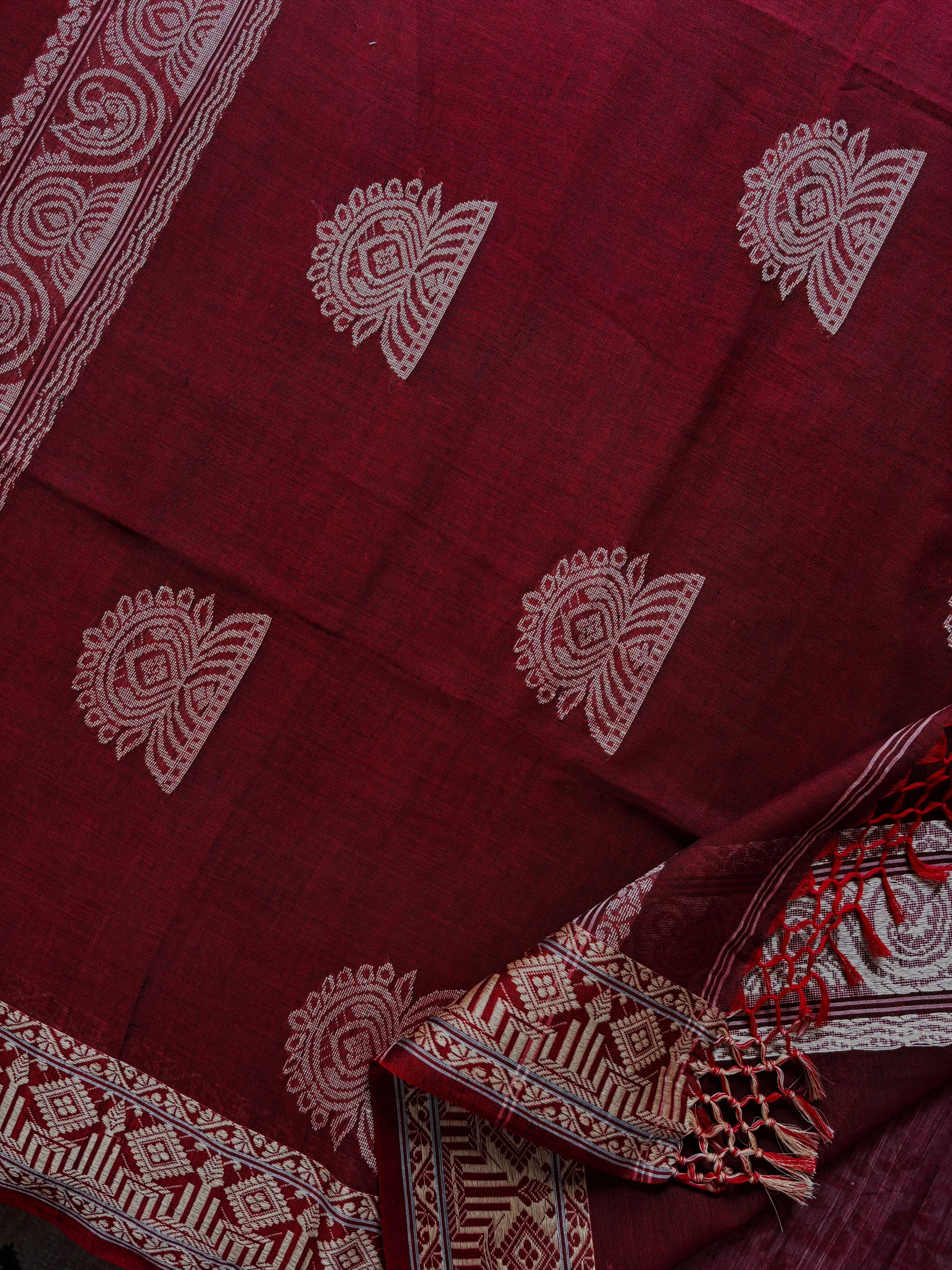 Handwoven Reddish Maroon Colour Phulia Cotton Saree