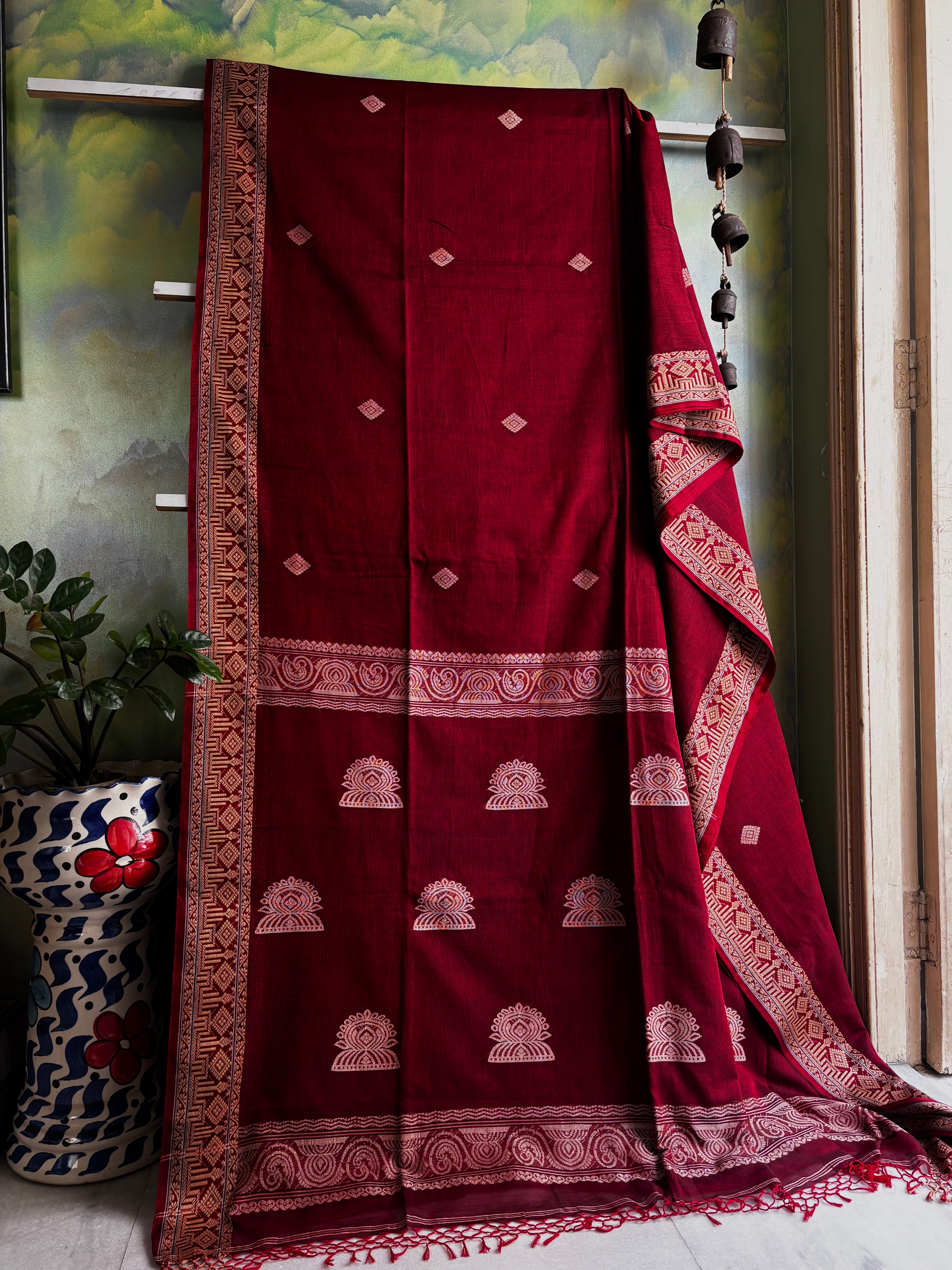 Handwoven Reddish Maroon Colour Phulia Cotton Saree