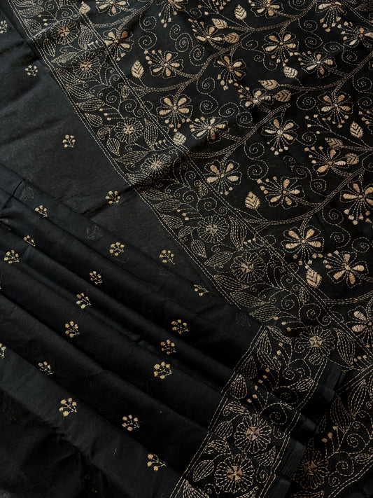 Handmade Black Beige Cotton Kantha Saree