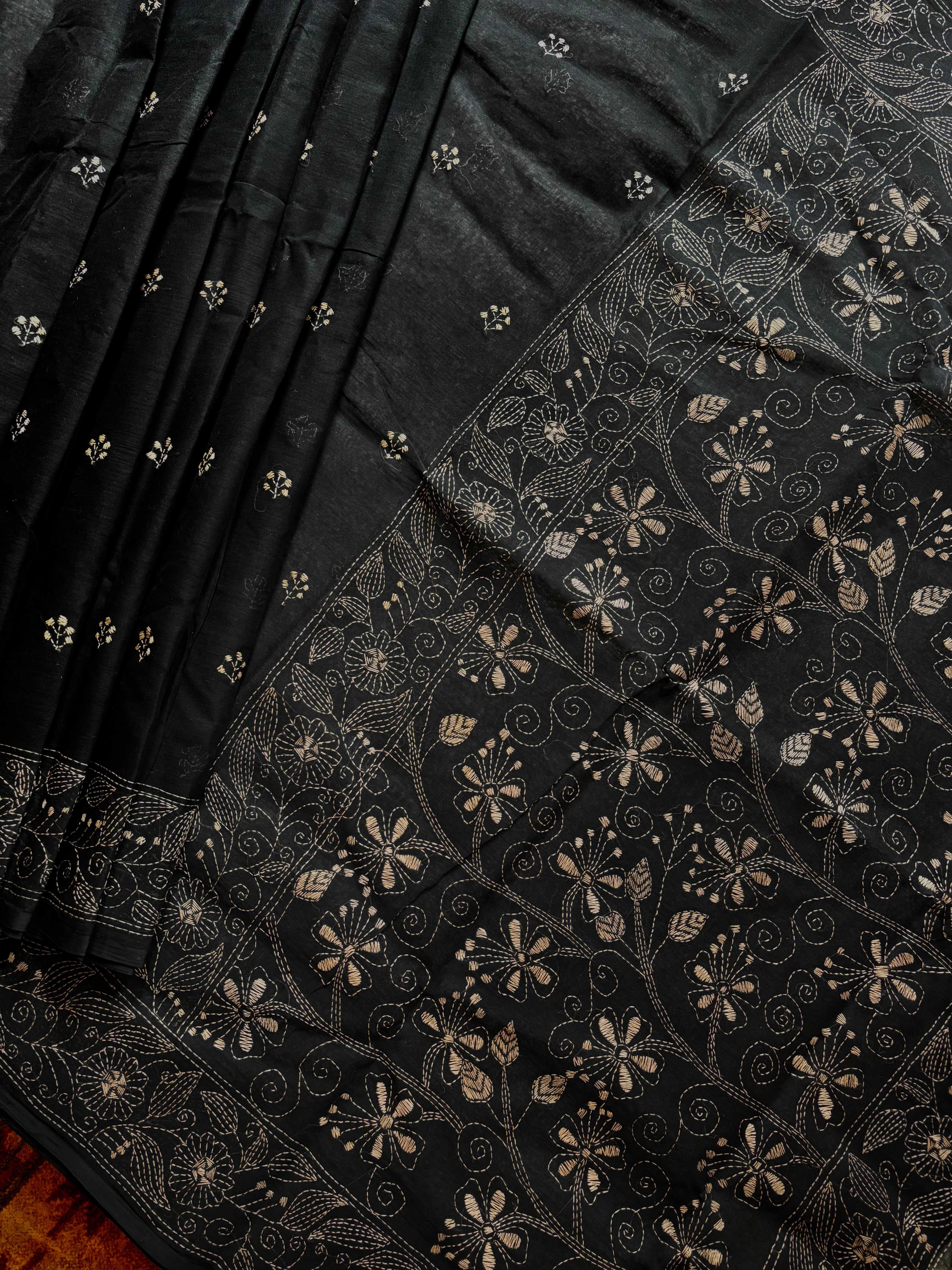 Handmade Black Beige Cotton Kantha Saree