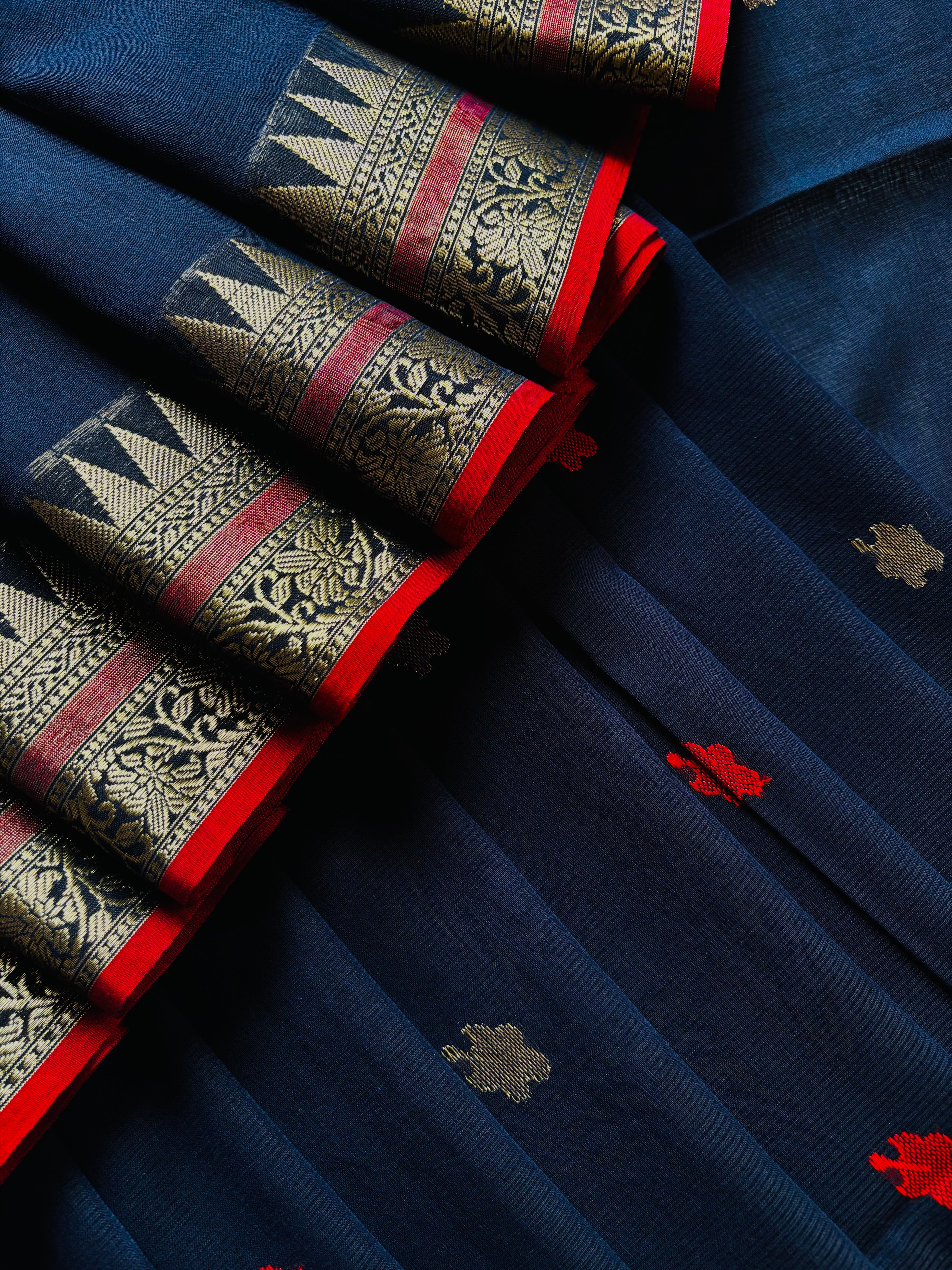 Handwoven Navy Blue Colour Cotton Jamdani Saree