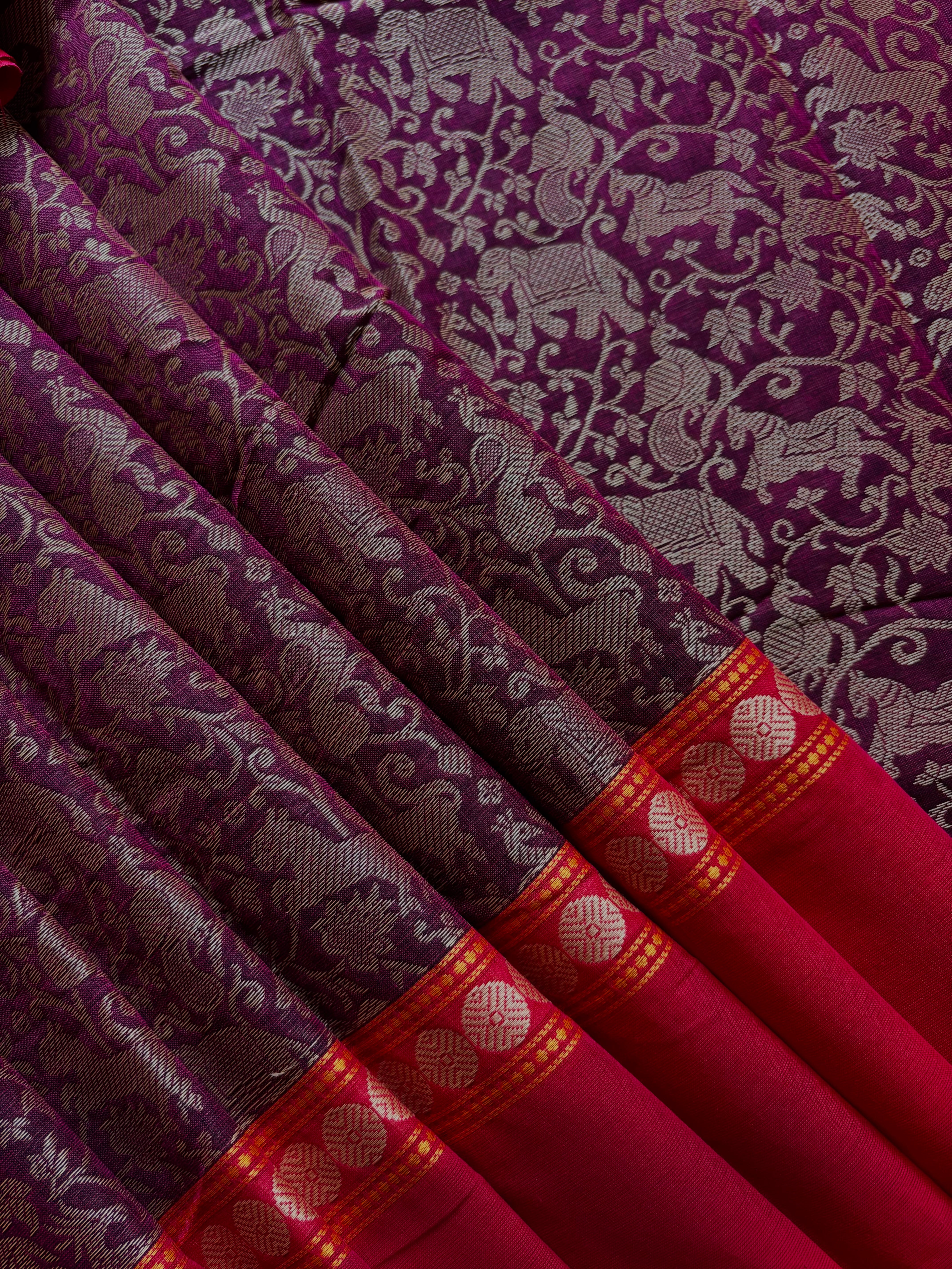 Handwoven Purplish Garnet Colour Kanchipuram Saree