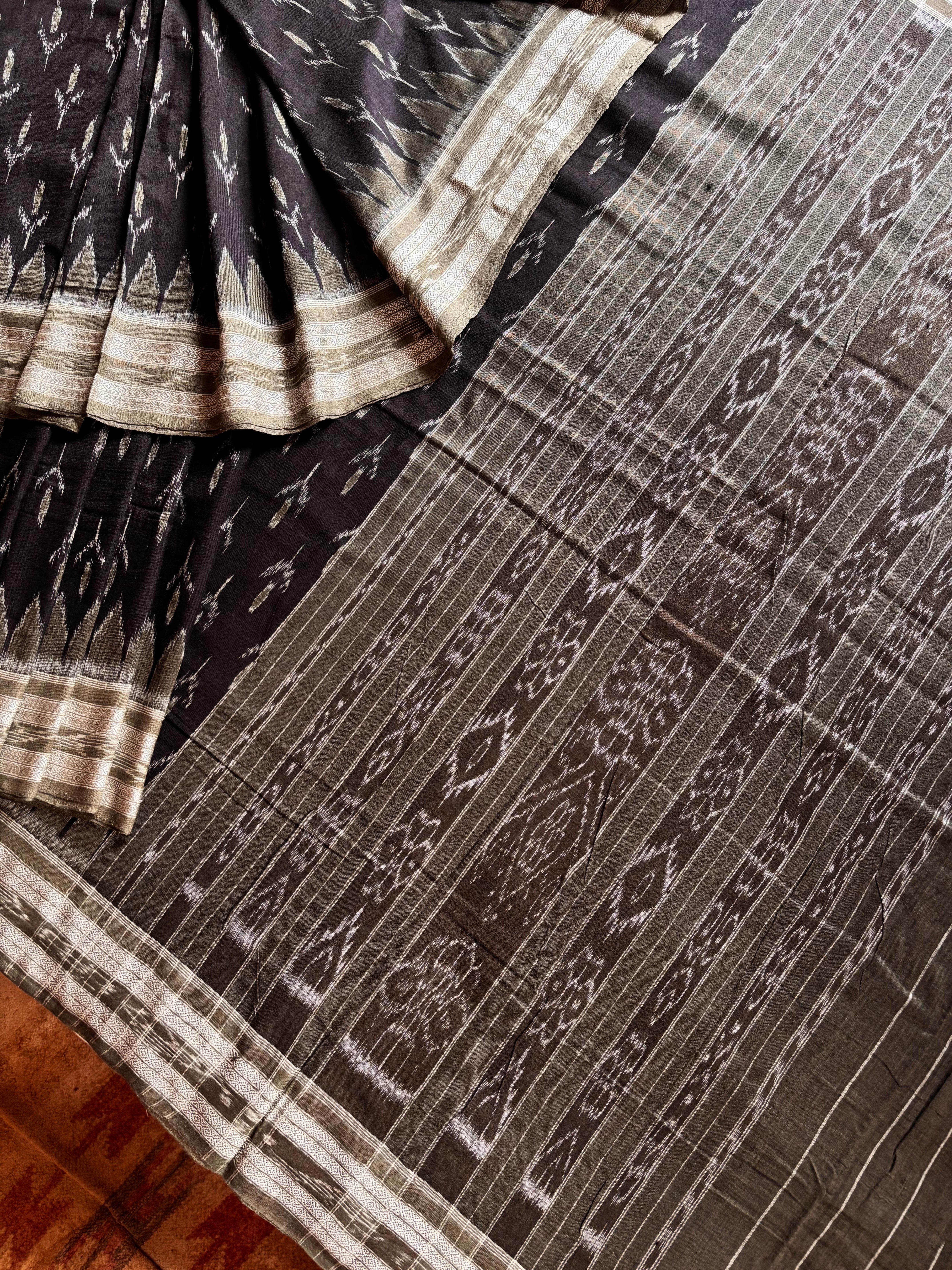 Handwoven Black Grey Odisha Cotton Ikkat Saree
