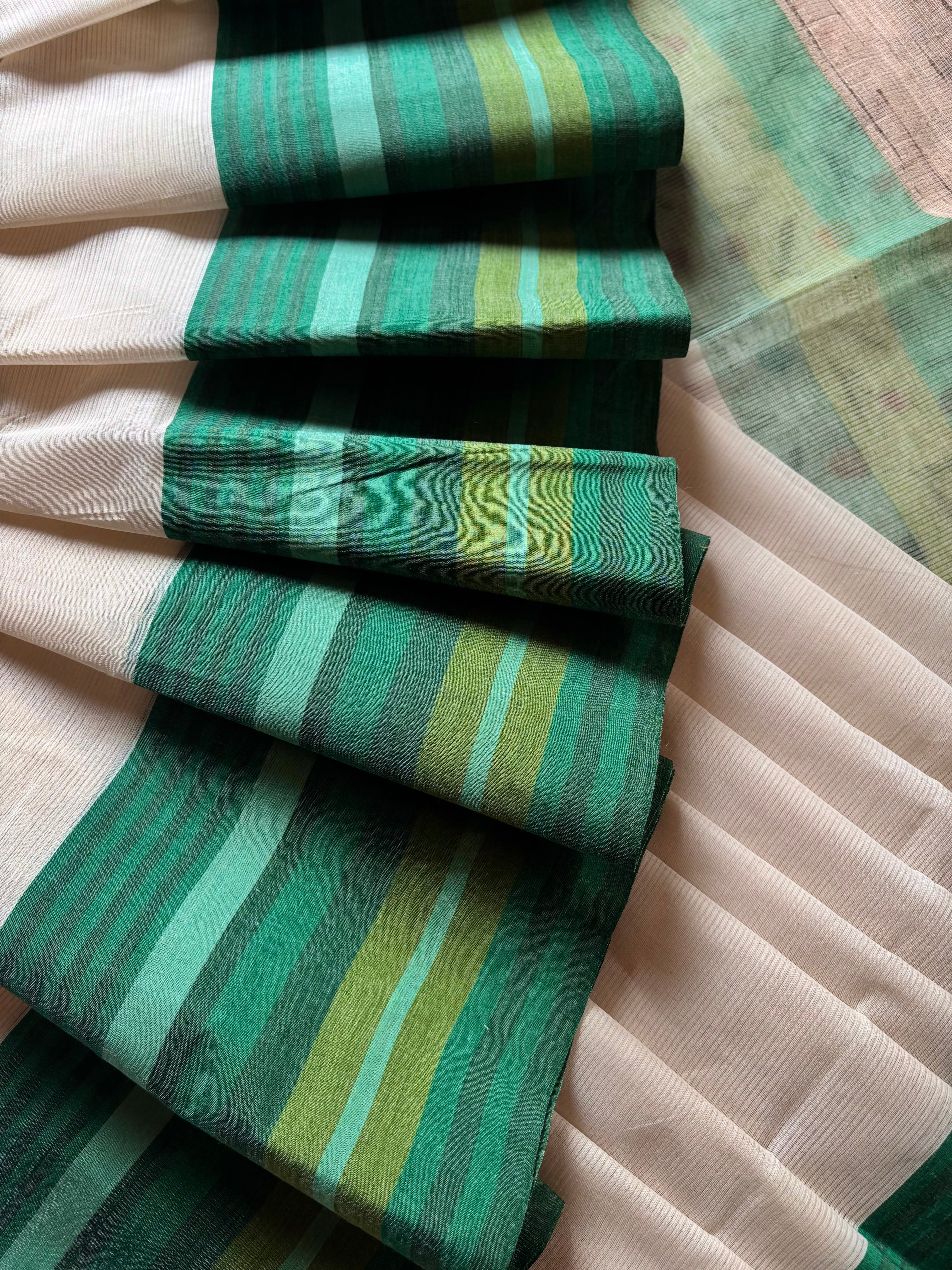 Handwoven Pearl White Green Phulia Cotton Saree