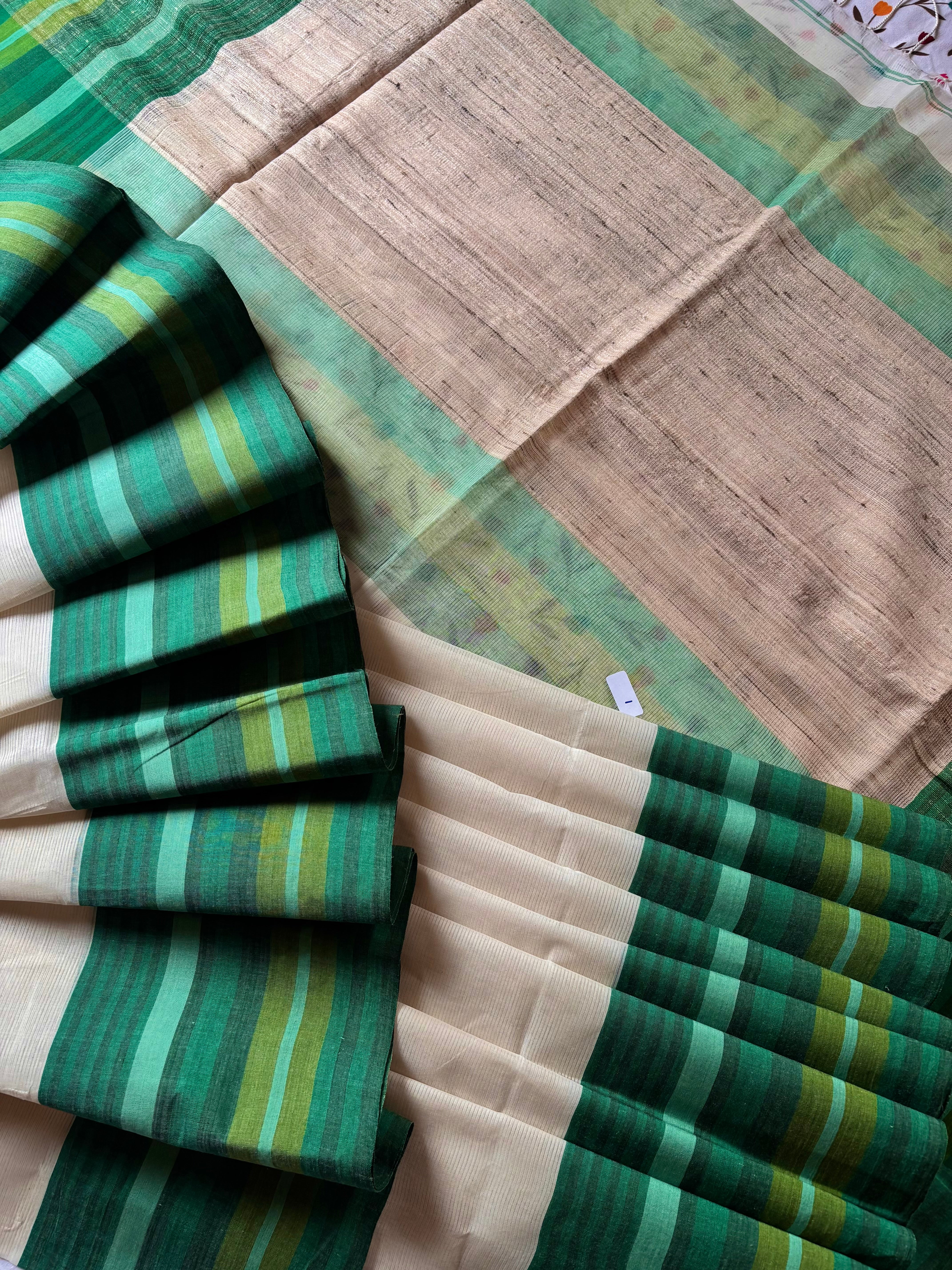 Handwoven Pearl White Green Phulia Cotton Saree