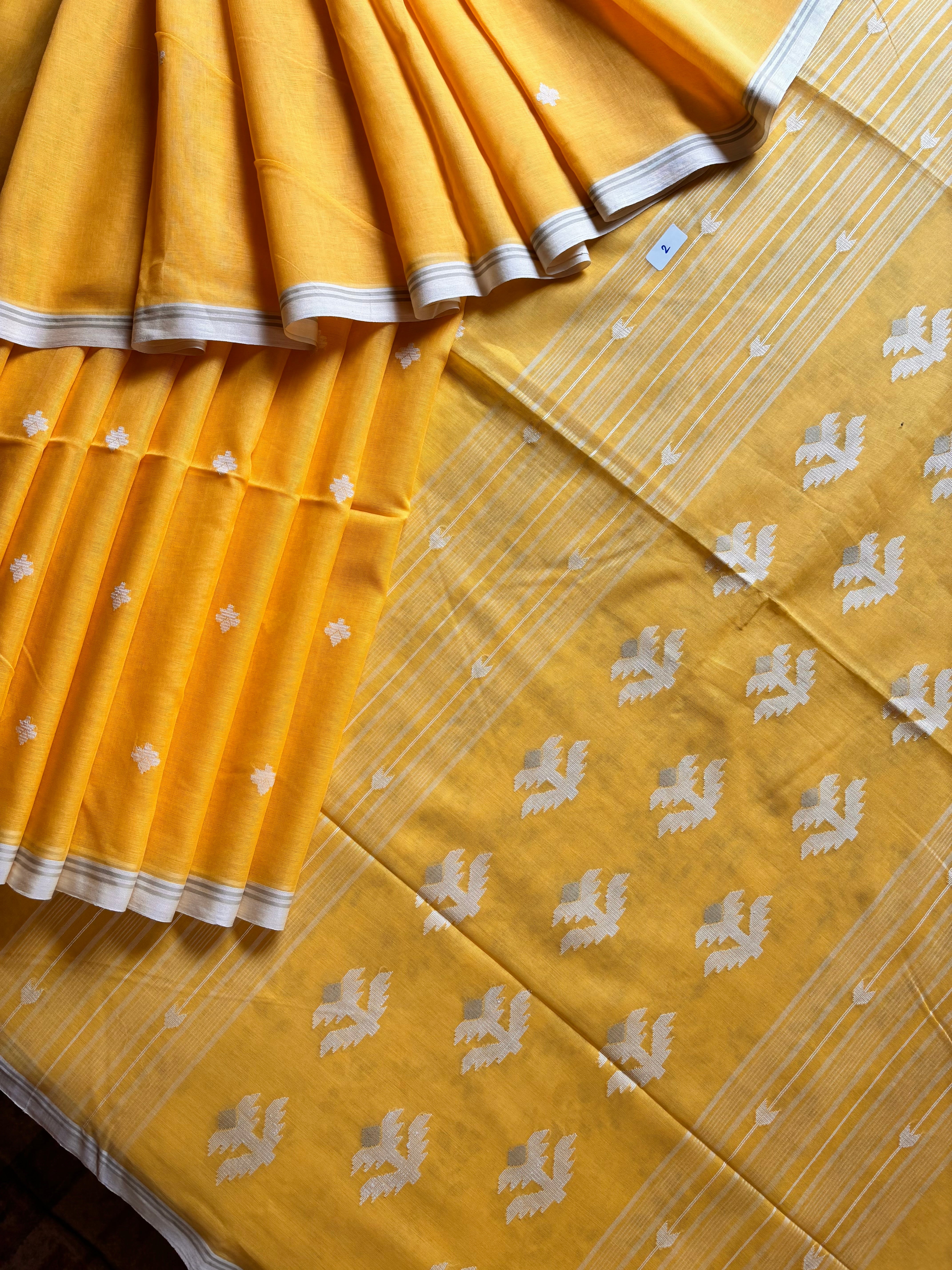 Handwoven Yellow Colour Cotton Jamdani Saree