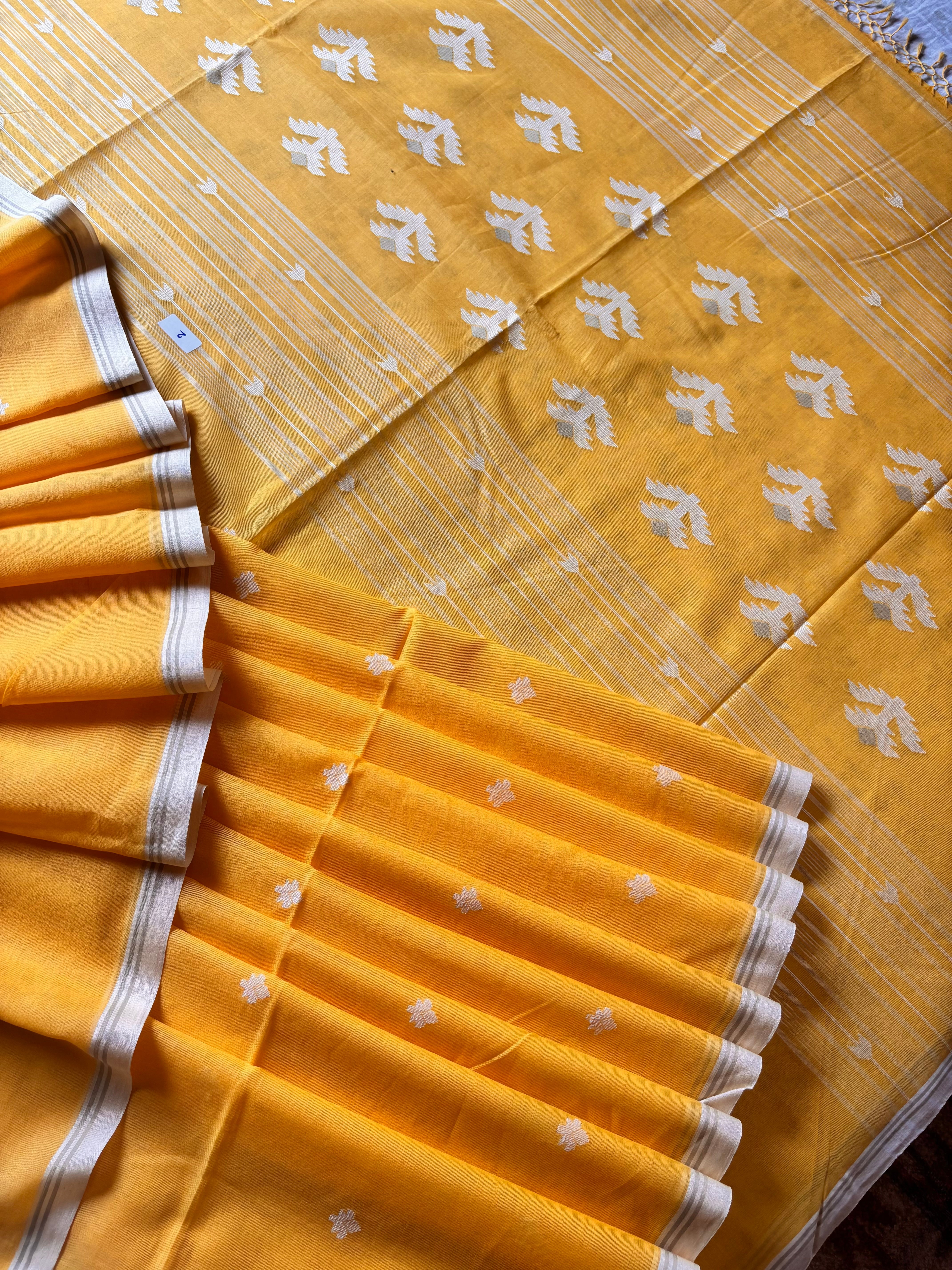 Handwoven Yellow Colour Cotton Jamdani Saree
