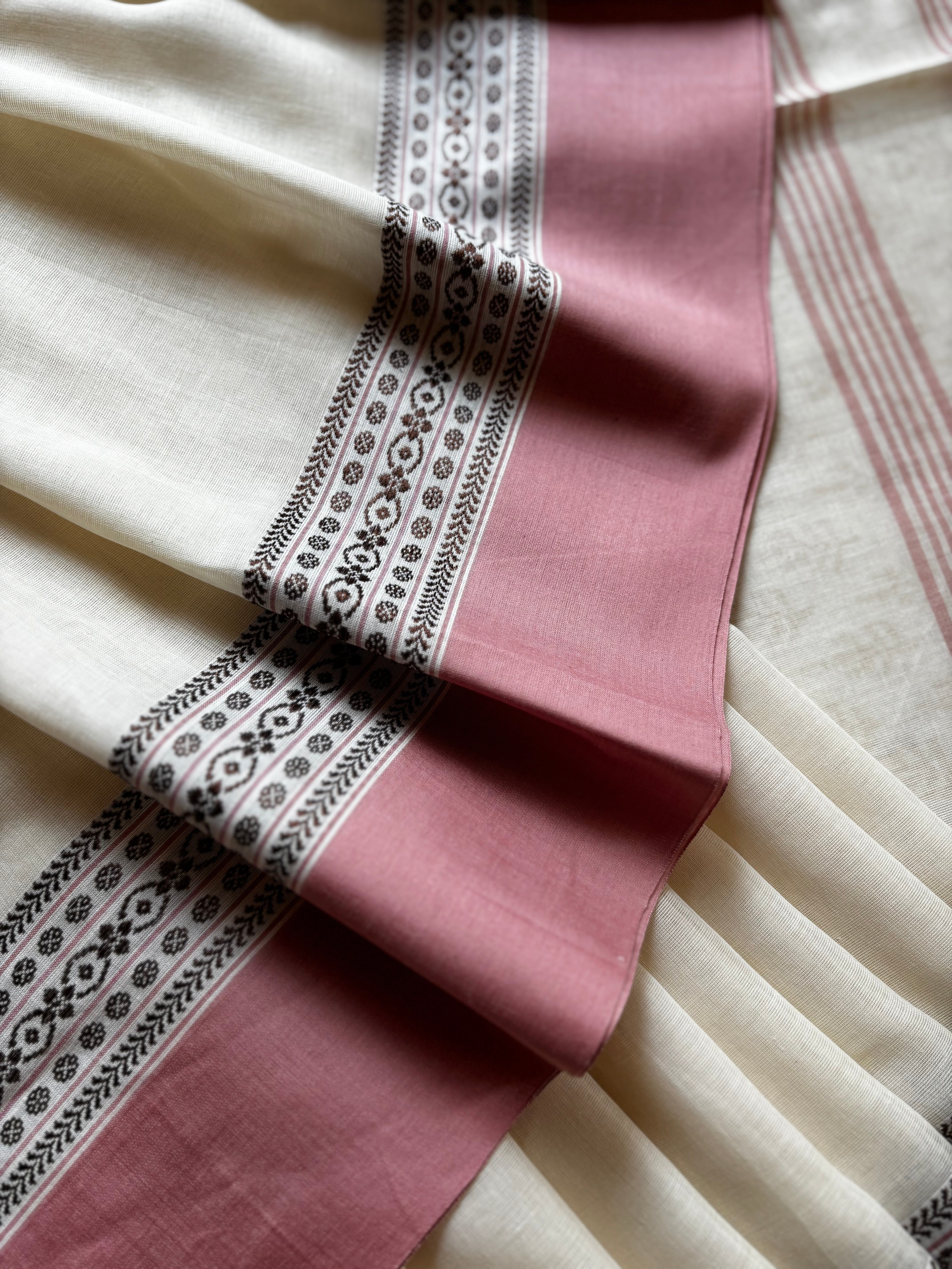 Handwoven Offwhite Dusty Pink Phulia Cotton Saree