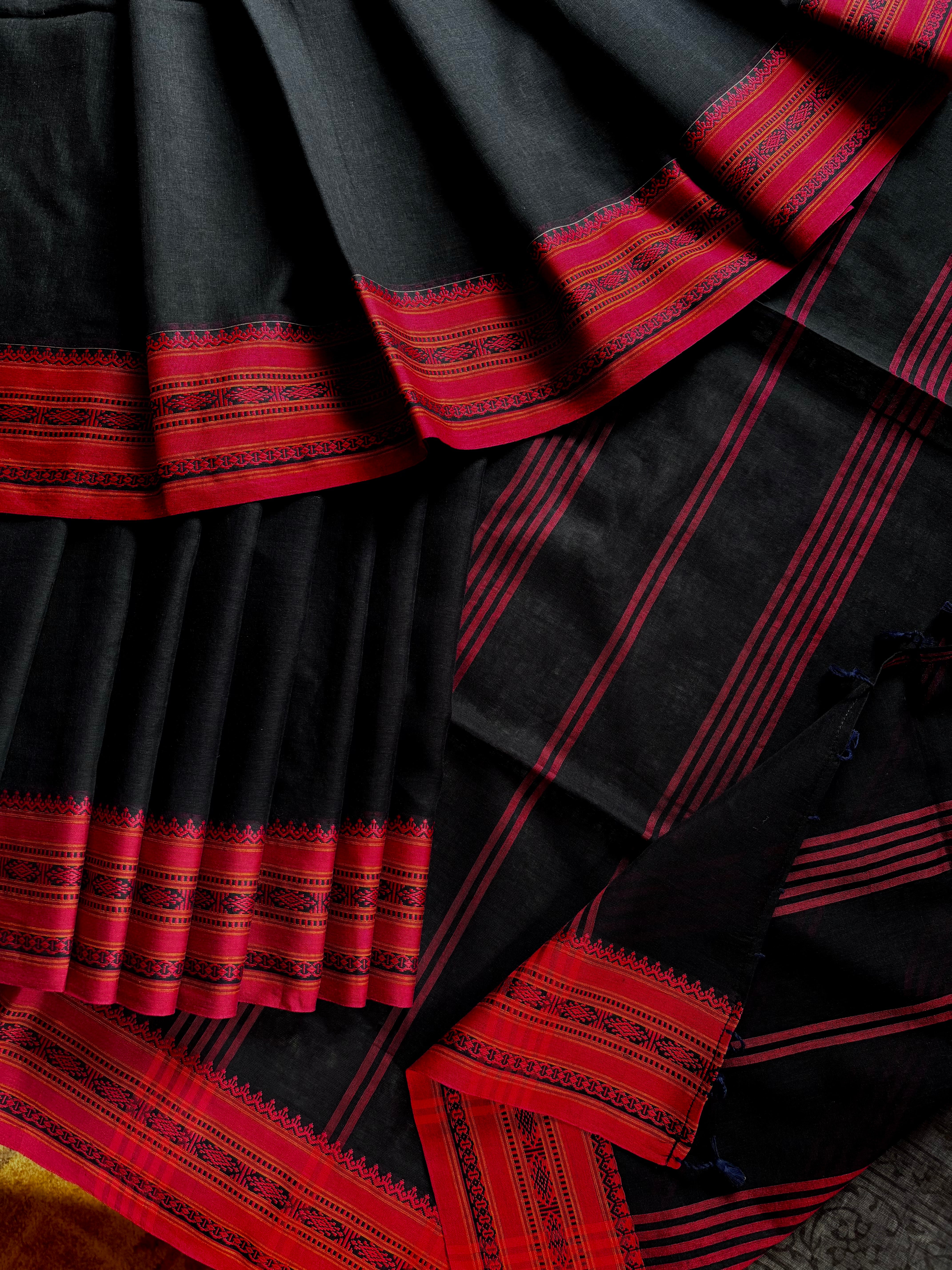 Handwoven Black Red Phulia Cotton Saree
