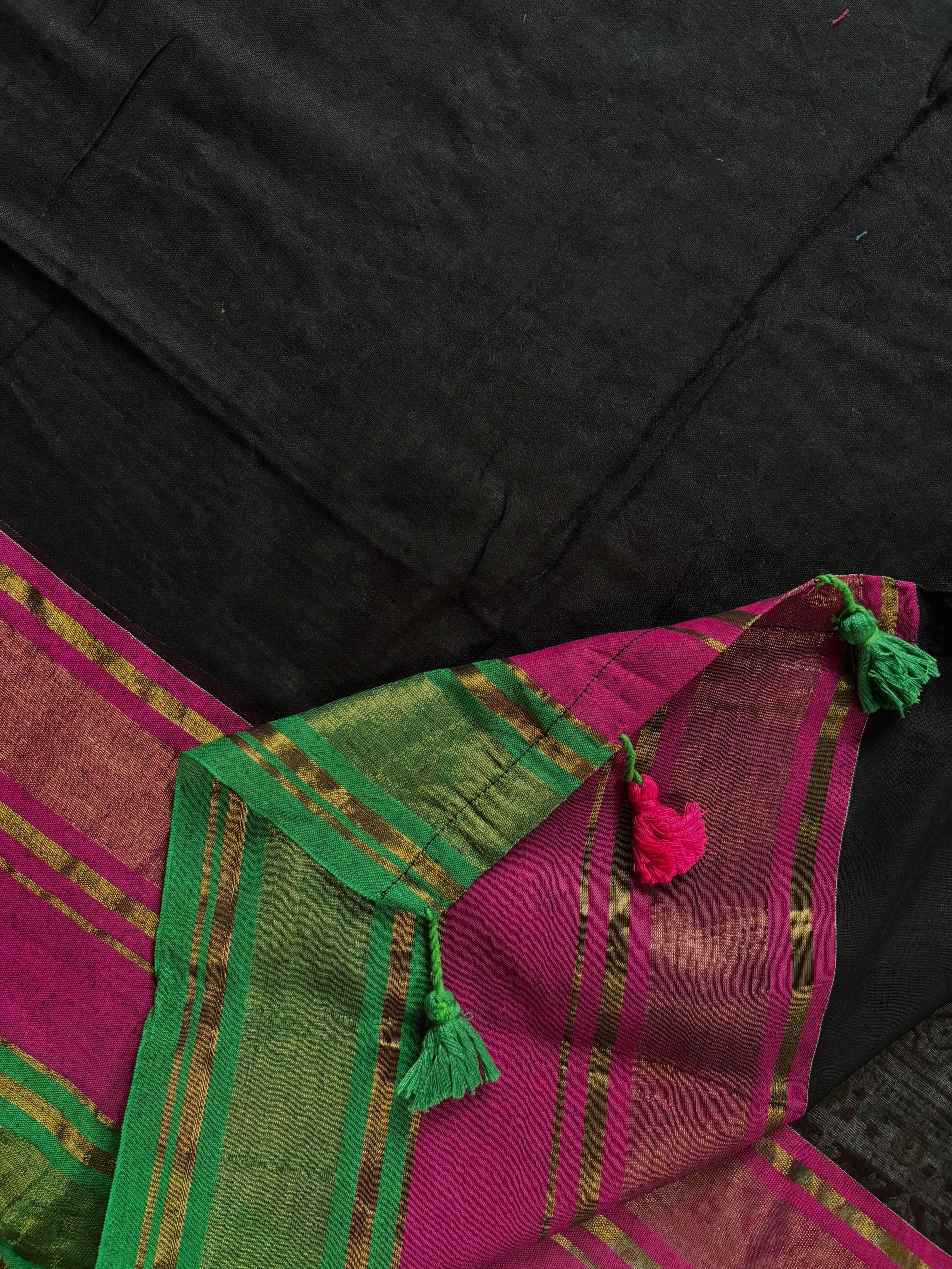 Black colour Mul Cotton Saree
