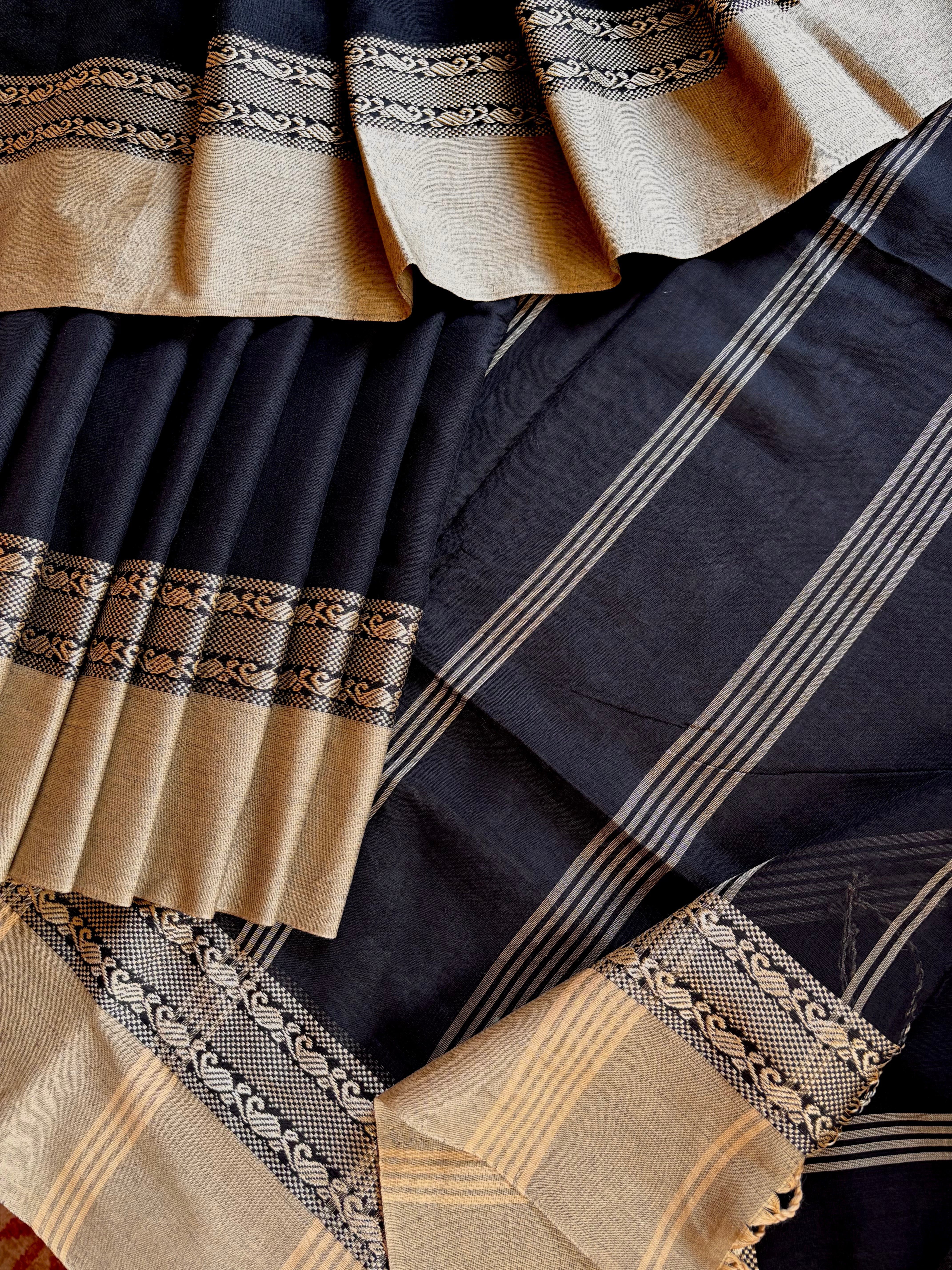 Handwoven Black Beige Phulia Cotton Saree